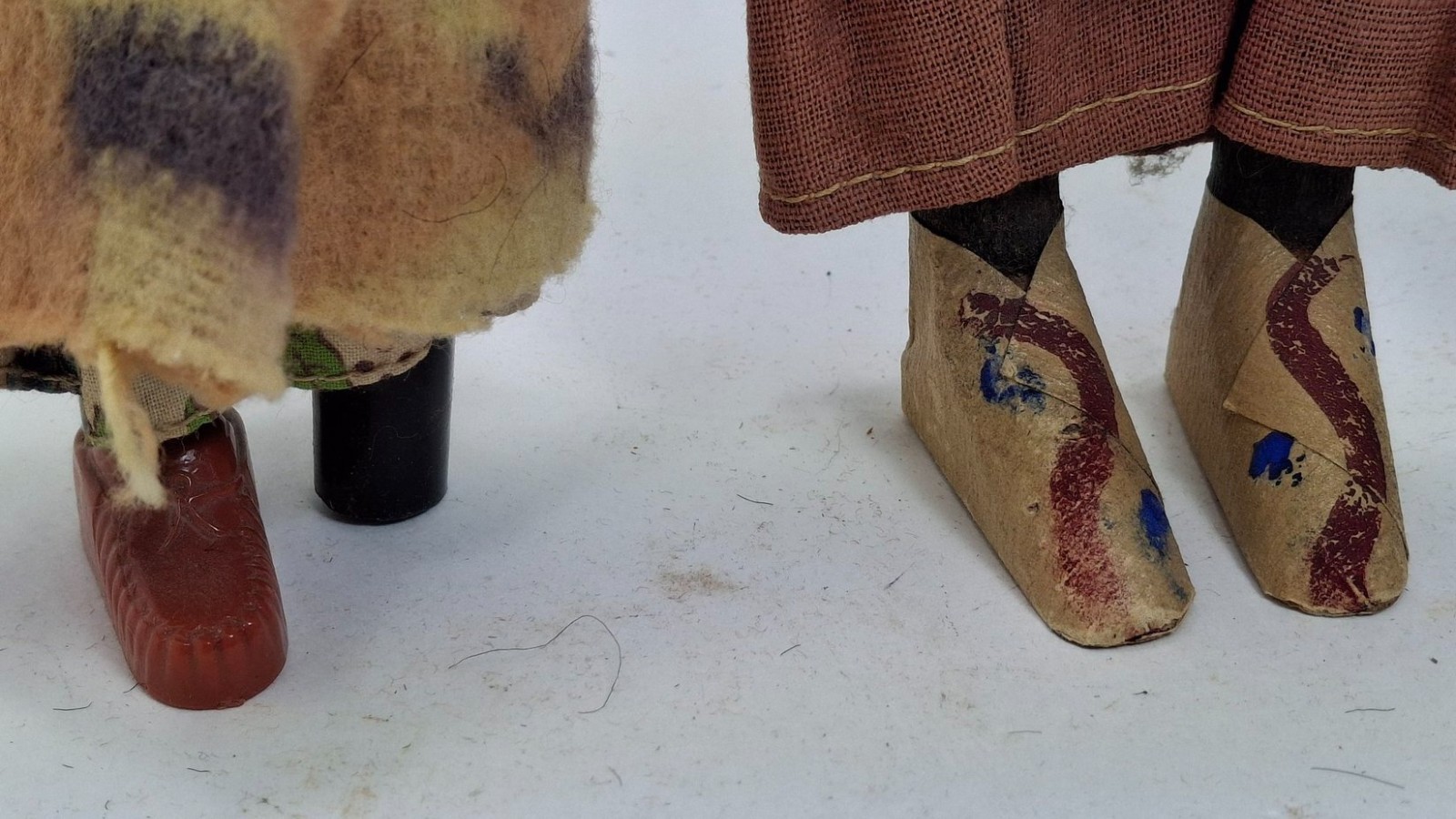 Skookum Bully Good Indian Native American Dolls ~ Lot of 4 Mom baby, 3 children