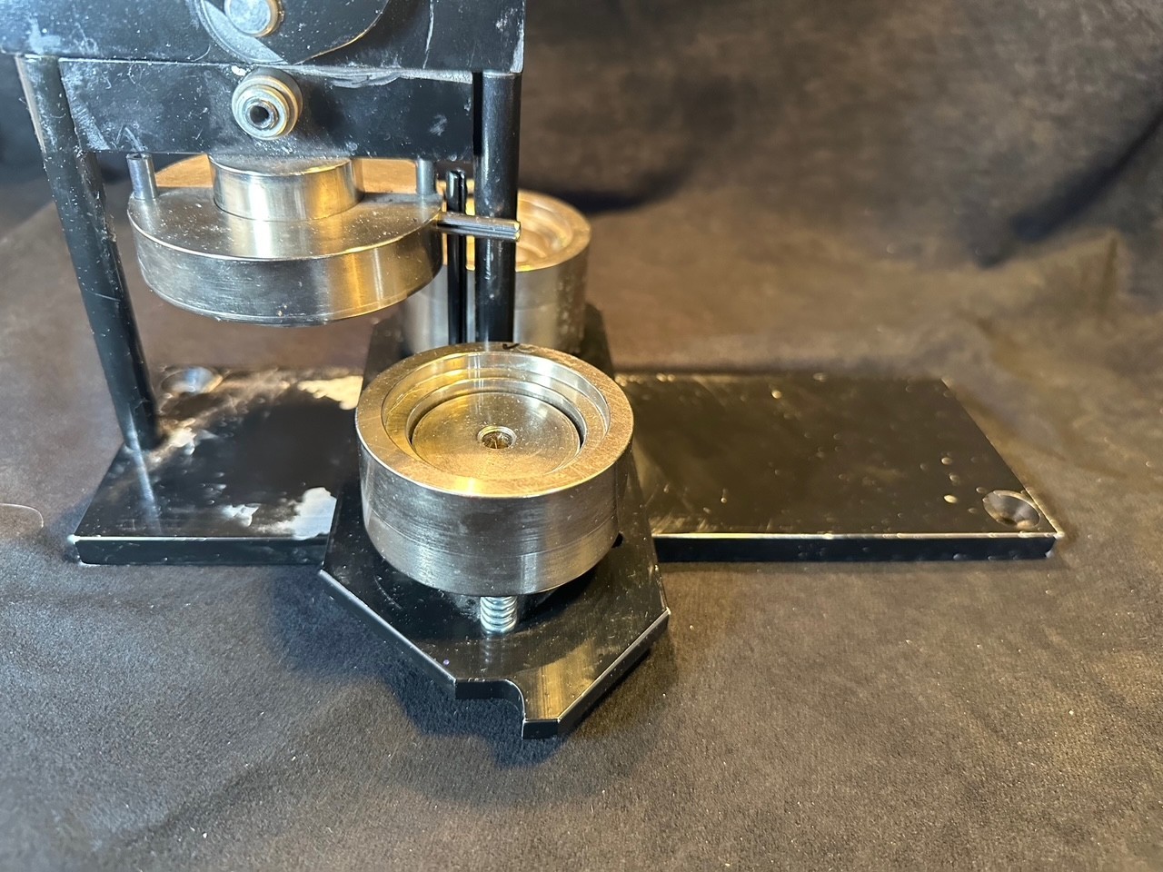 American Button Machines Heavy Duty Hand Operated Button Making Machine 1.5 in