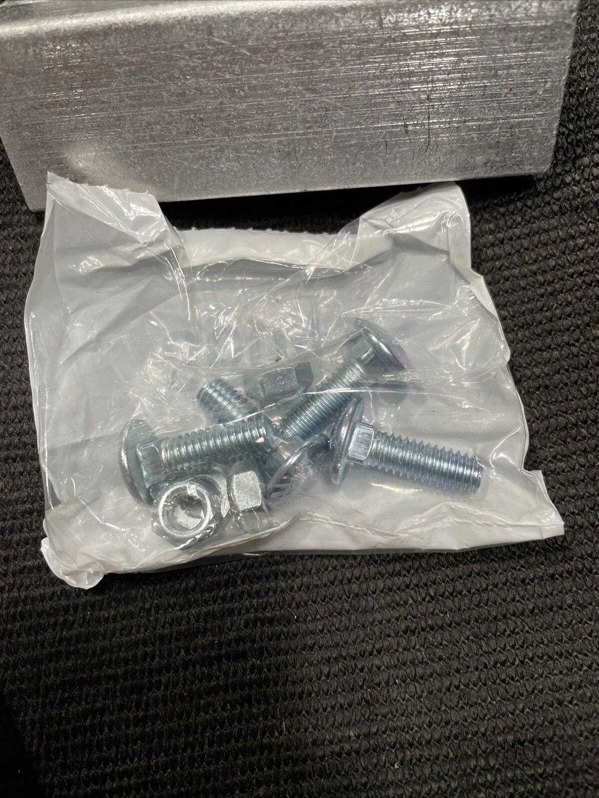 Magliner 86029 Nose Bracket,Left/Right, *lot Of 4 - 2 Packs* (8 Total Brackets)