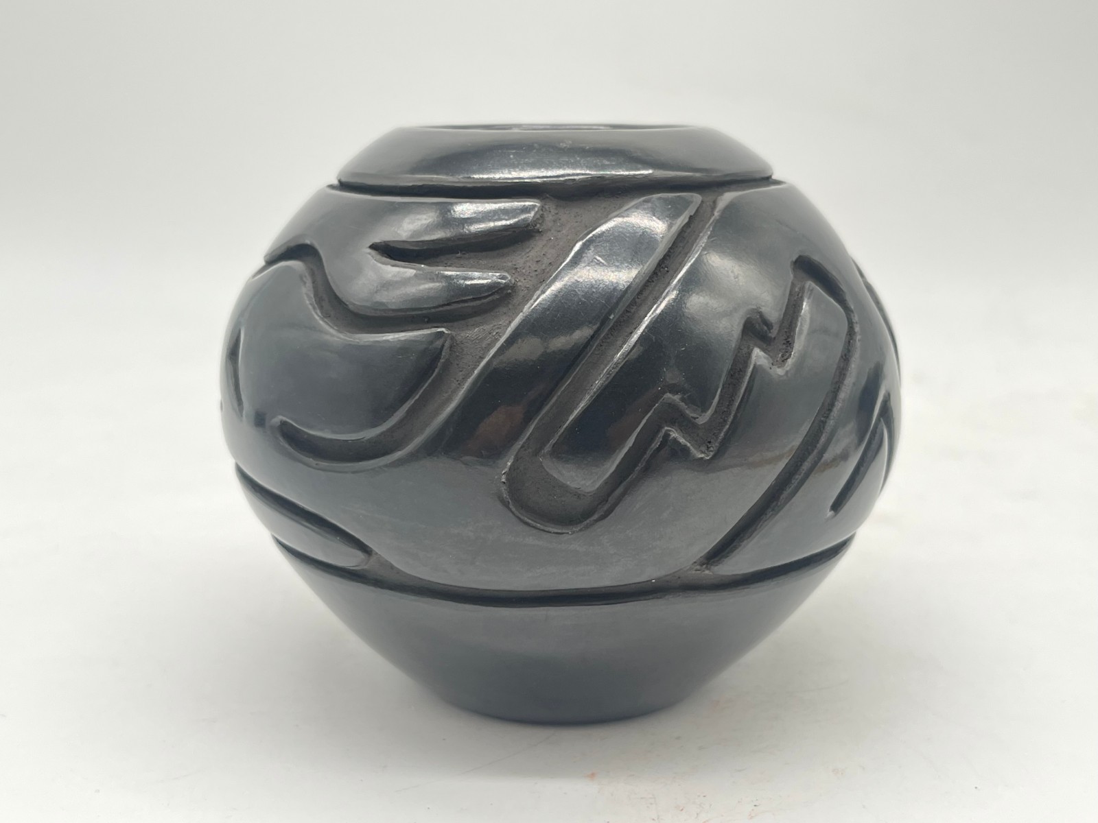 Native American Santa Clara Pottery Bowl Stella Chavaria