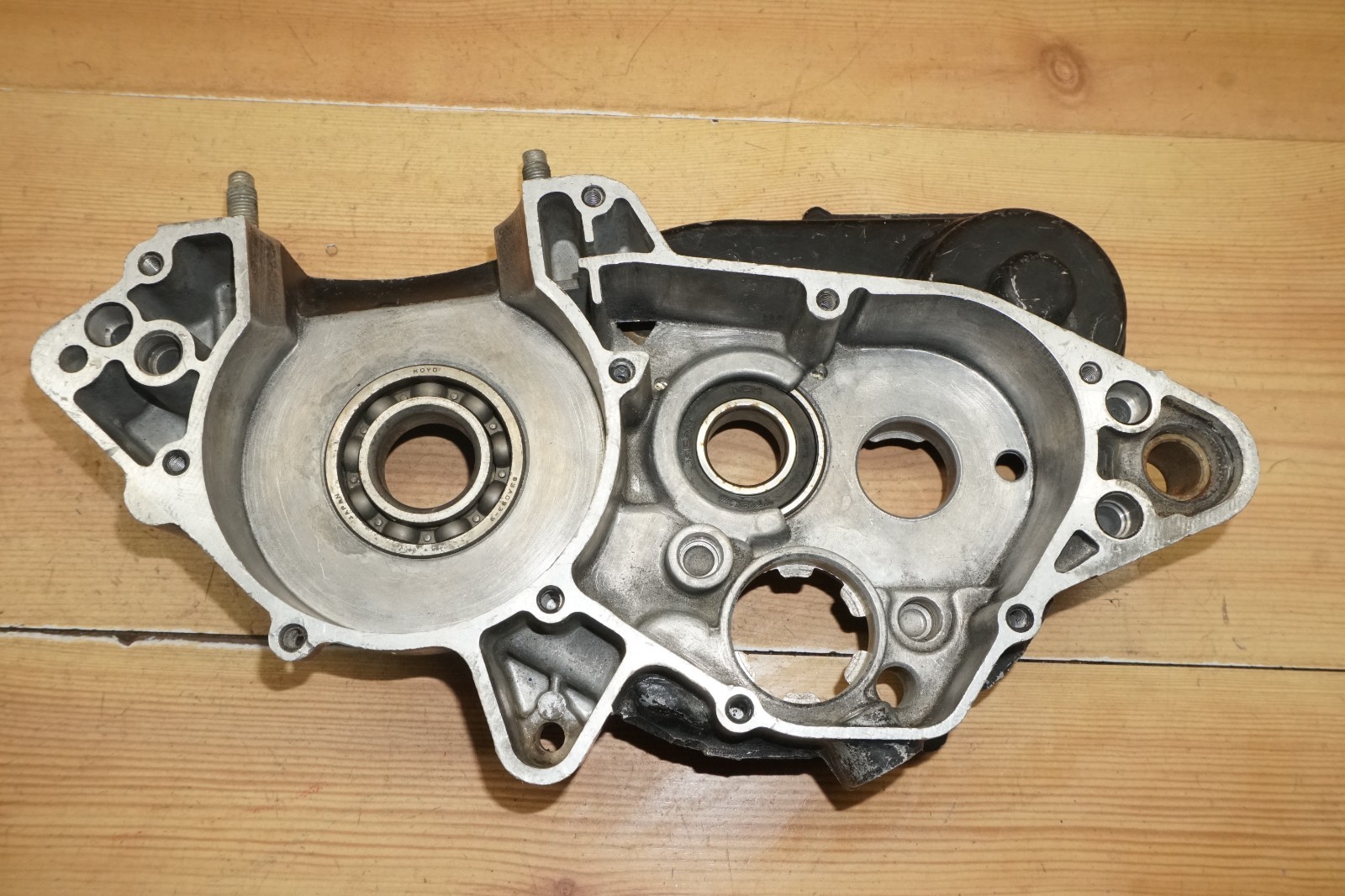 1985-1986 Yamaha YTZ250 YTZ 250 Tri Z YZ250 Crankcase Crank Right Case Motor