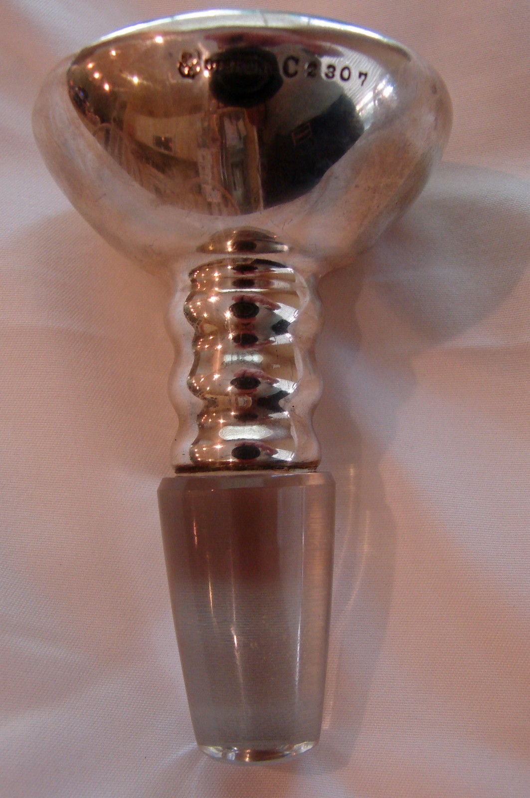 ABP CUT GLASS CRYSTAL AND STERLING SILVER STOPPER
