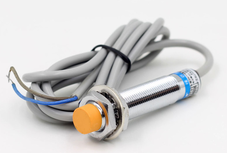 Chiib LJ12A3-4-Z/DX LJ12A34Z/DX Proximity Sensor NC Free Ship