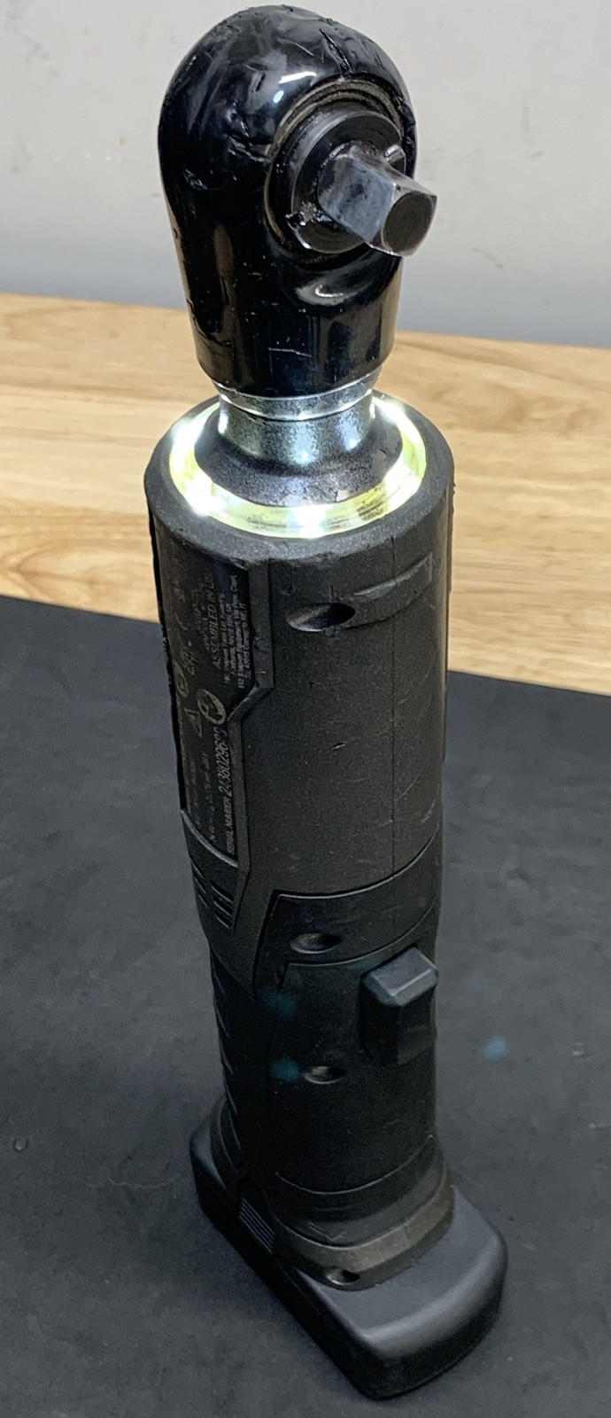 Snap-on CTR861 GUN METAL GREY Brushless 14.4v 3/8" Dr Cordless Ratchet & Battery