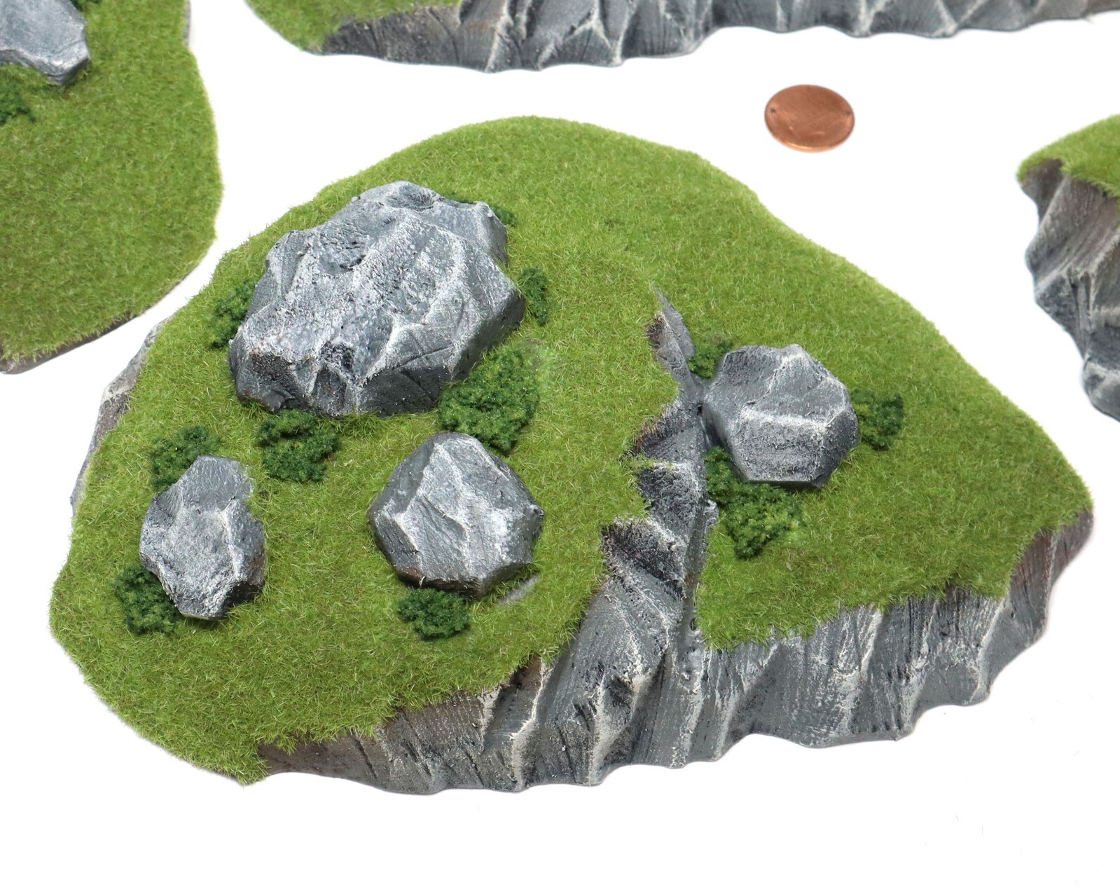 Grassy Terrain w/ Rocky Outcroppings Set of 5 – for Warhammer, Wargames, D&D