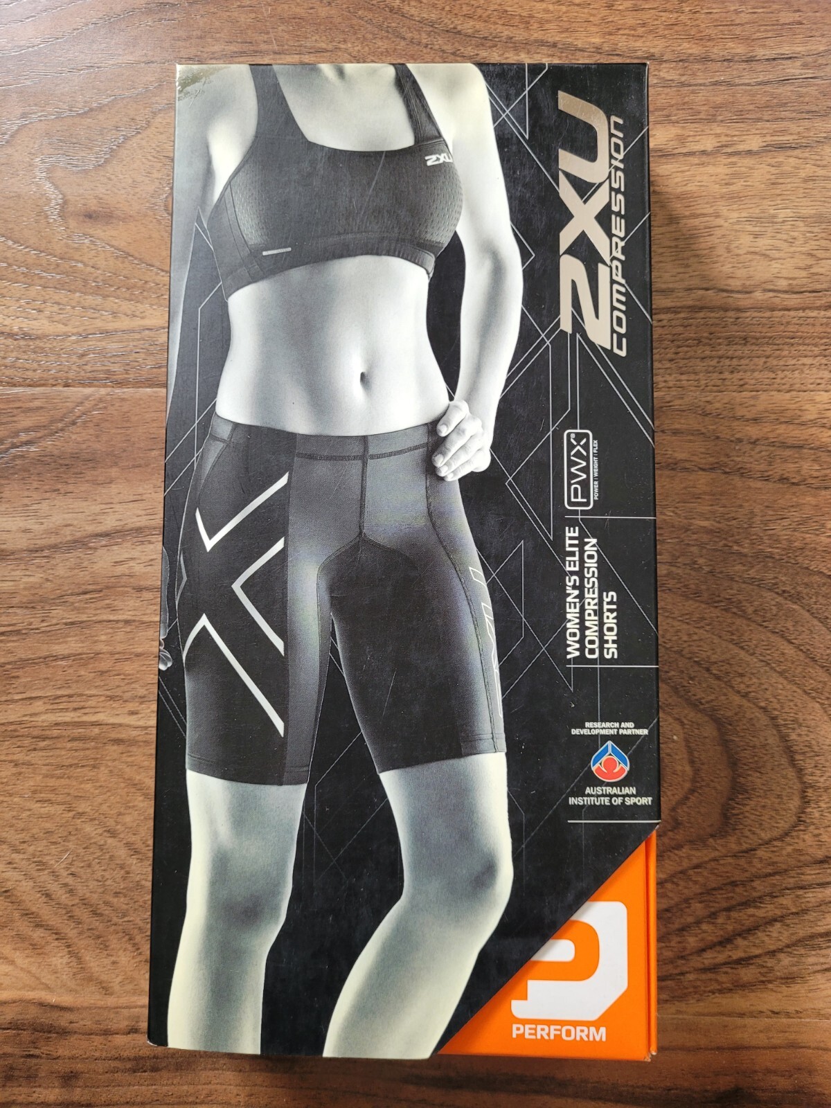 2XU Compression Short Women's ELITE MEDIUM BLACK WA1935b NEW