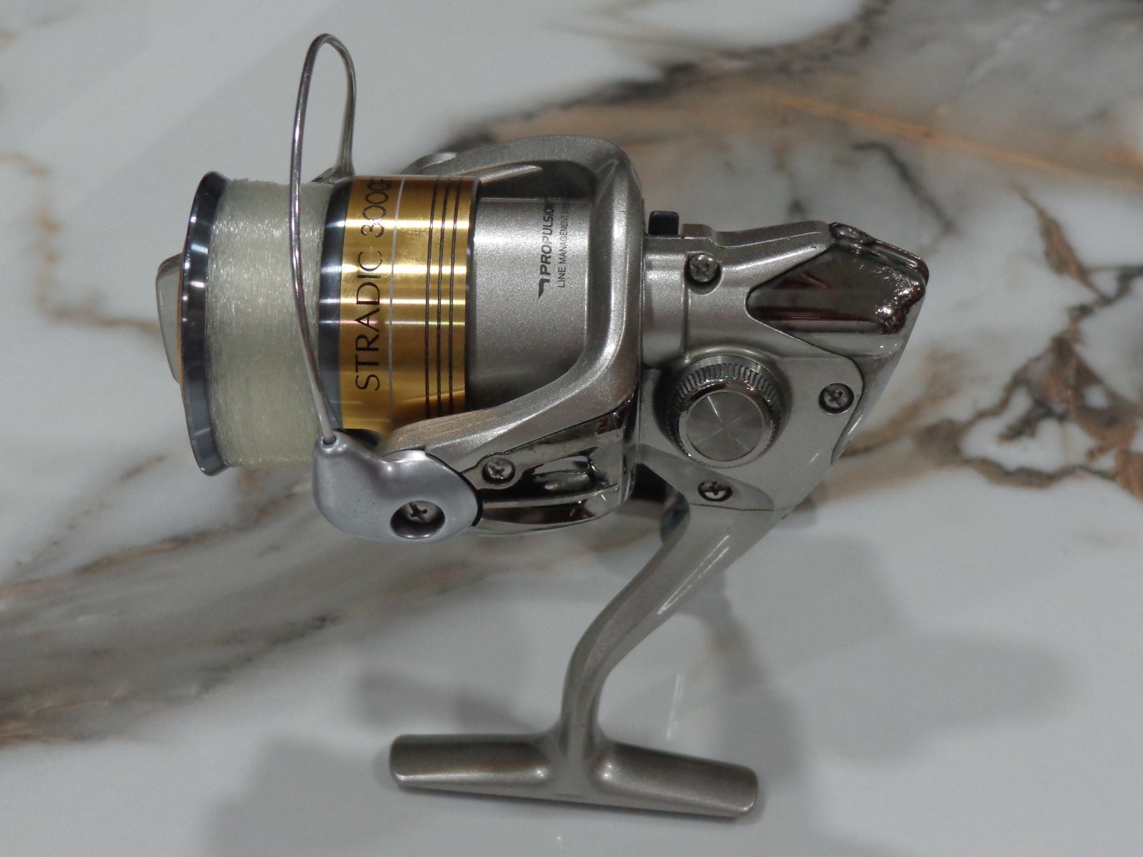 2008-2010 SHIMANO STRADIC 3000FI SPINNING REEL SUPER NICE! MUST SEE!!