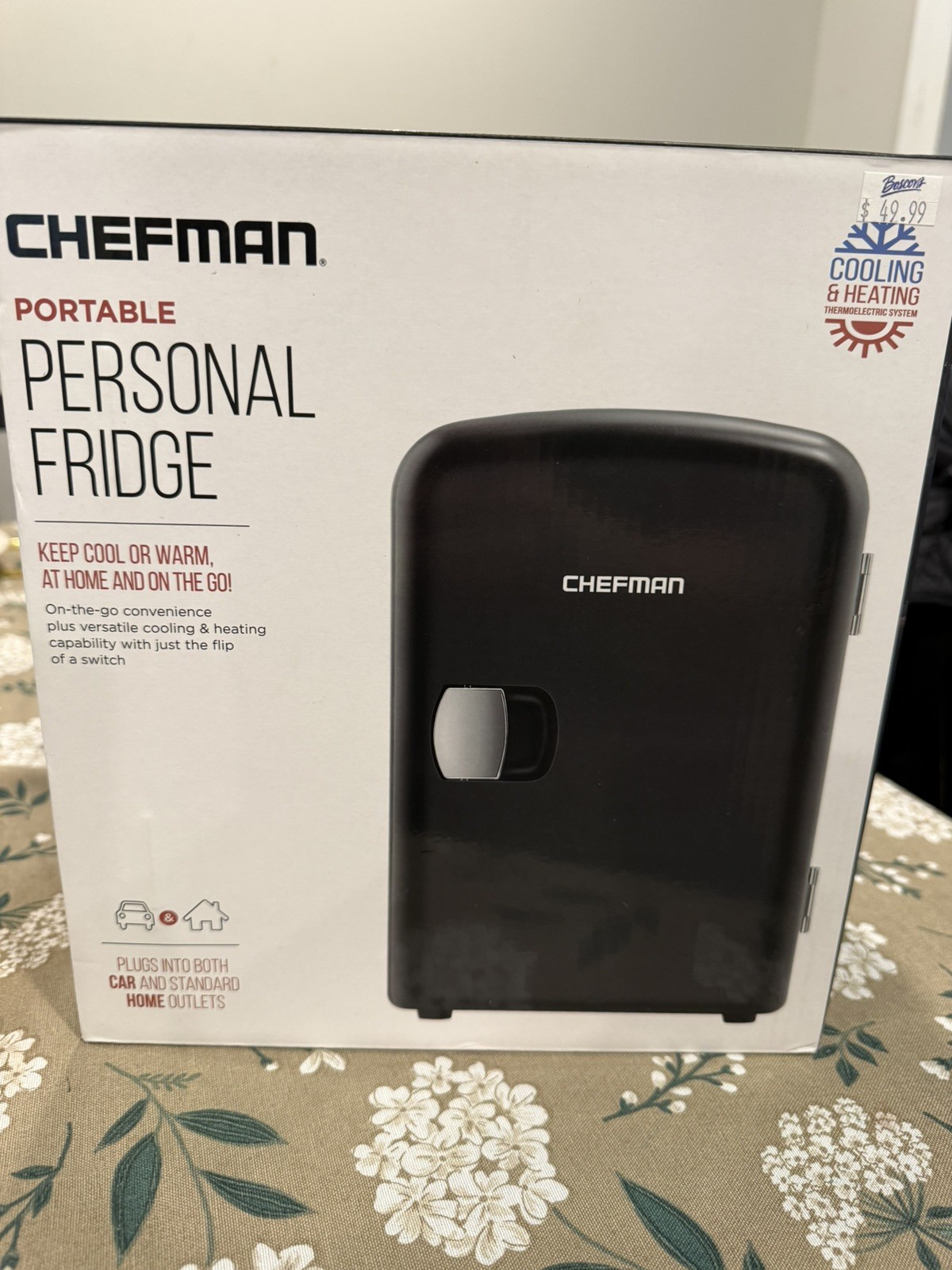 CHEFMAN Portable Black Personal Mini Fridge AC/DC Cools Or Heats