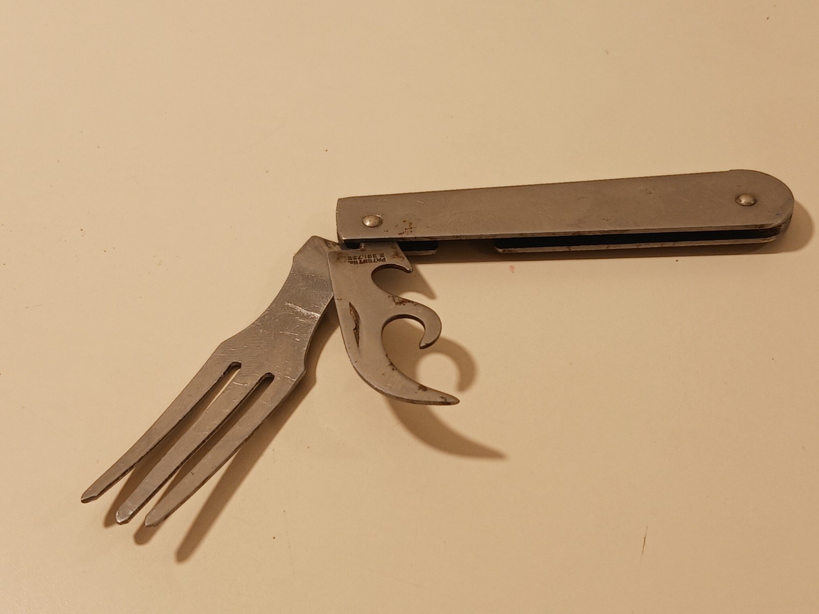 Vintage Imperial USA Folding Fork Can Opener Tool 1945 Patent 2391732 Mess Kit