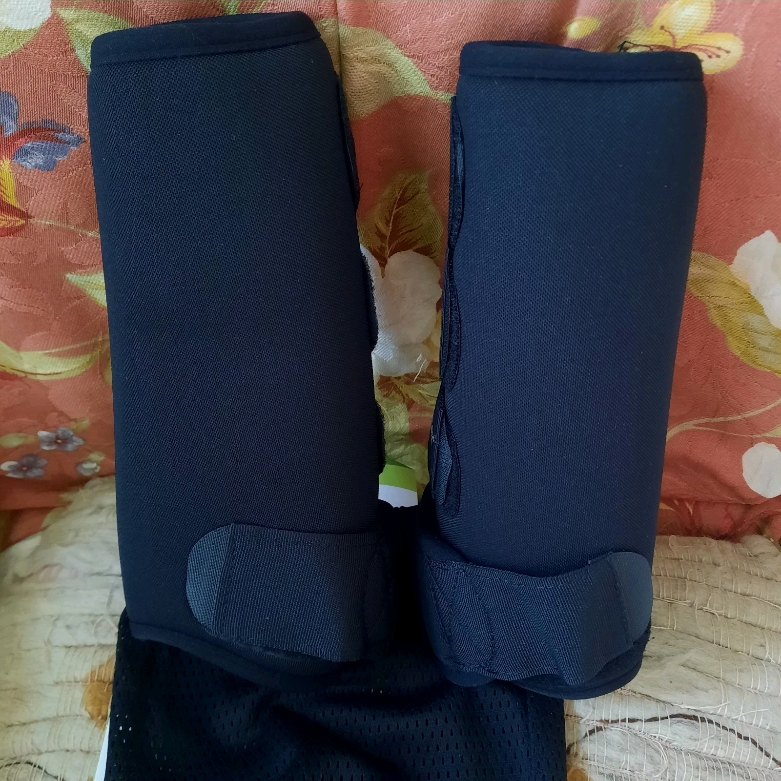 NWT BACK ON TRACK Opal Pair Lg Front Exercise Boots Black Large