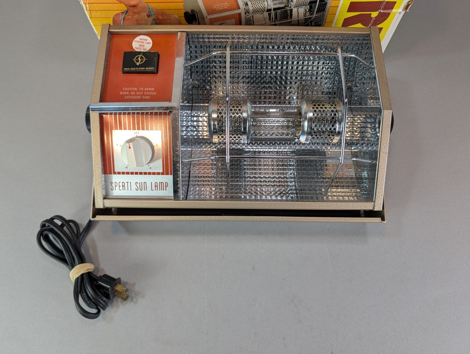 Vintage Sperti The Complete Sunlamp San Remo Model P-164 w/ Bulb!