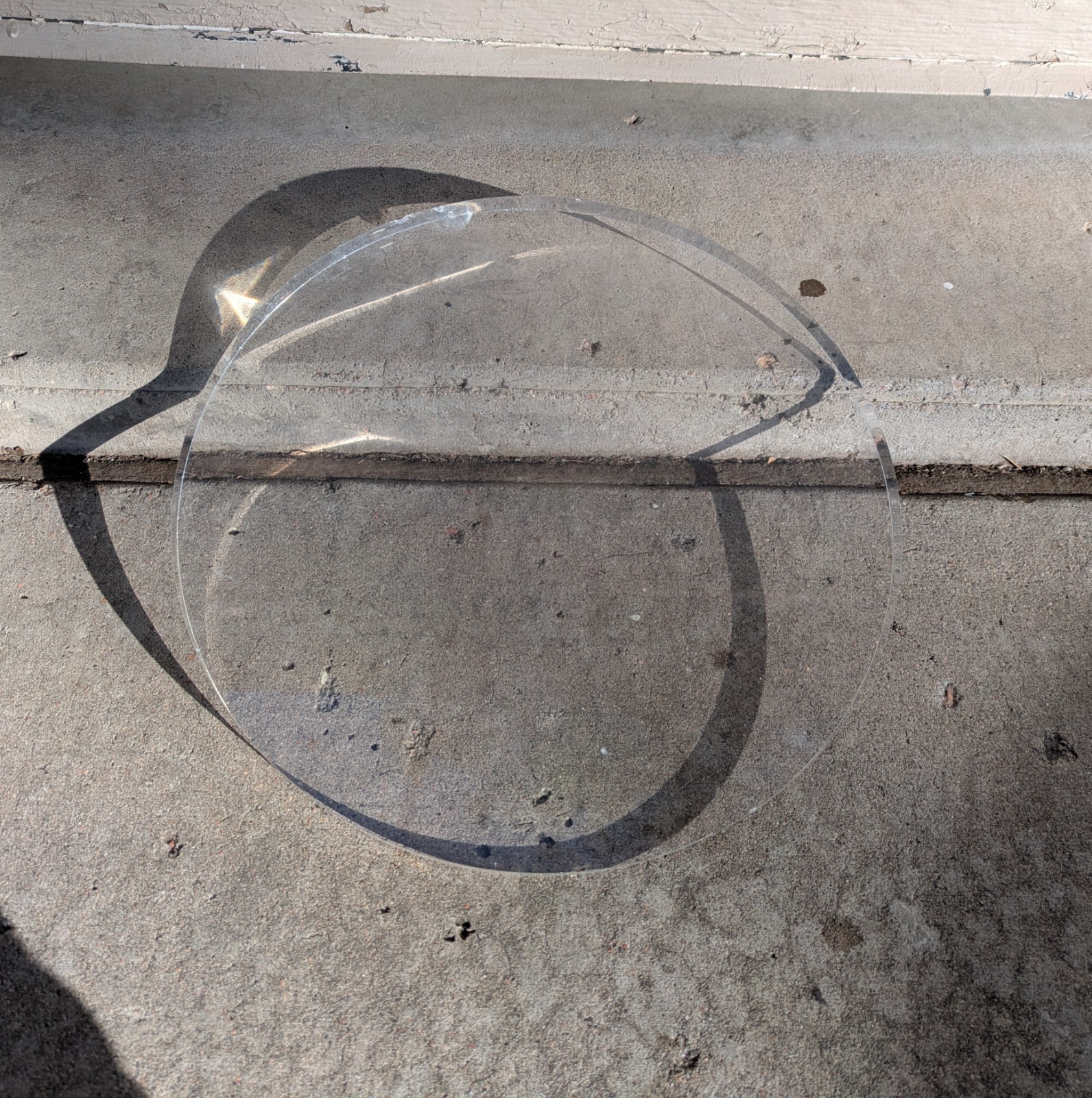 Vintage Mid Century Modern Glam Round Acrylic Lucite Sculptural Metal Table K24