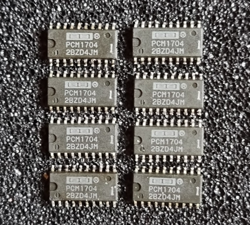 PCM1704 Burr Brown original DAC ICs, same batch, selected " 1 " grade (=K grade)