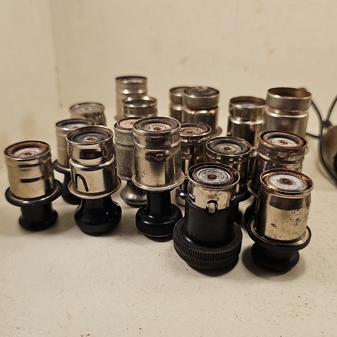 OEM LOT OF 29 NOS & USED MIXED CIGARETTE LIGHTERS & PLUGS MIXED FORD NISSAN GM