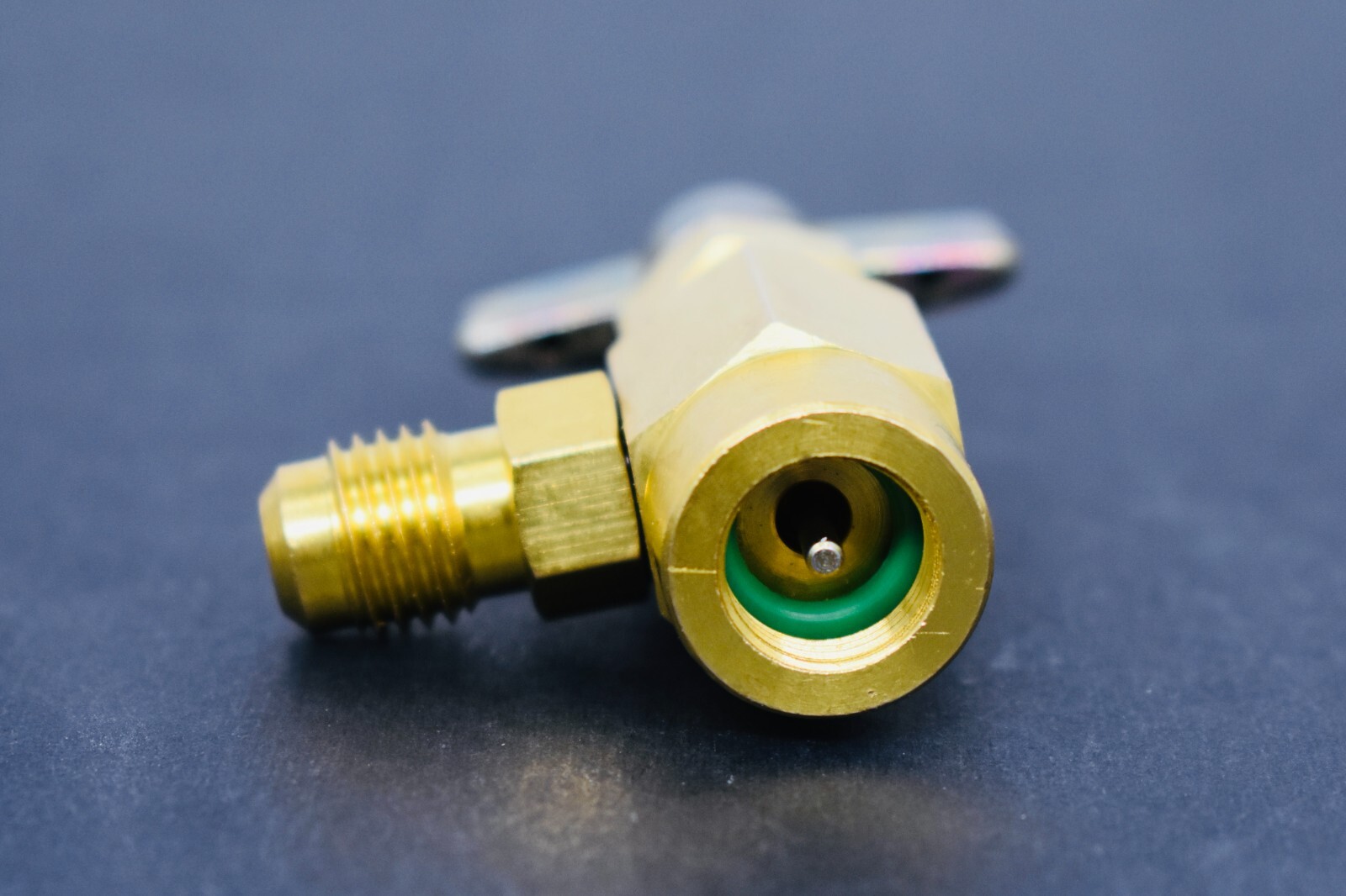 R290 Upright Charge, K-28 Valve, 10 cans with Top-Tap