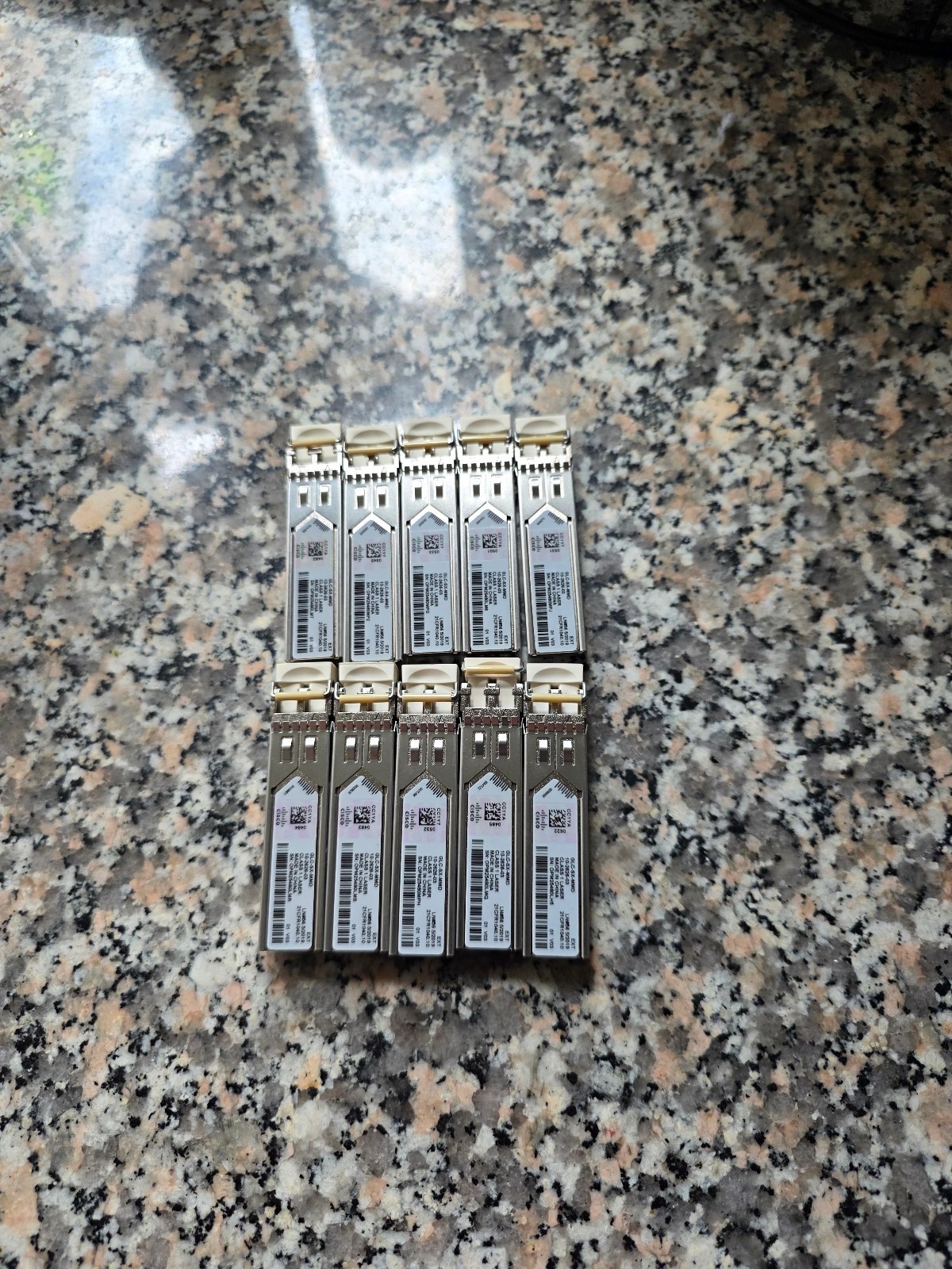 1 x NEW Cisco GLC-SX-MMD 1000BASE-SX SFP Transceiver 10-2626-03 V03