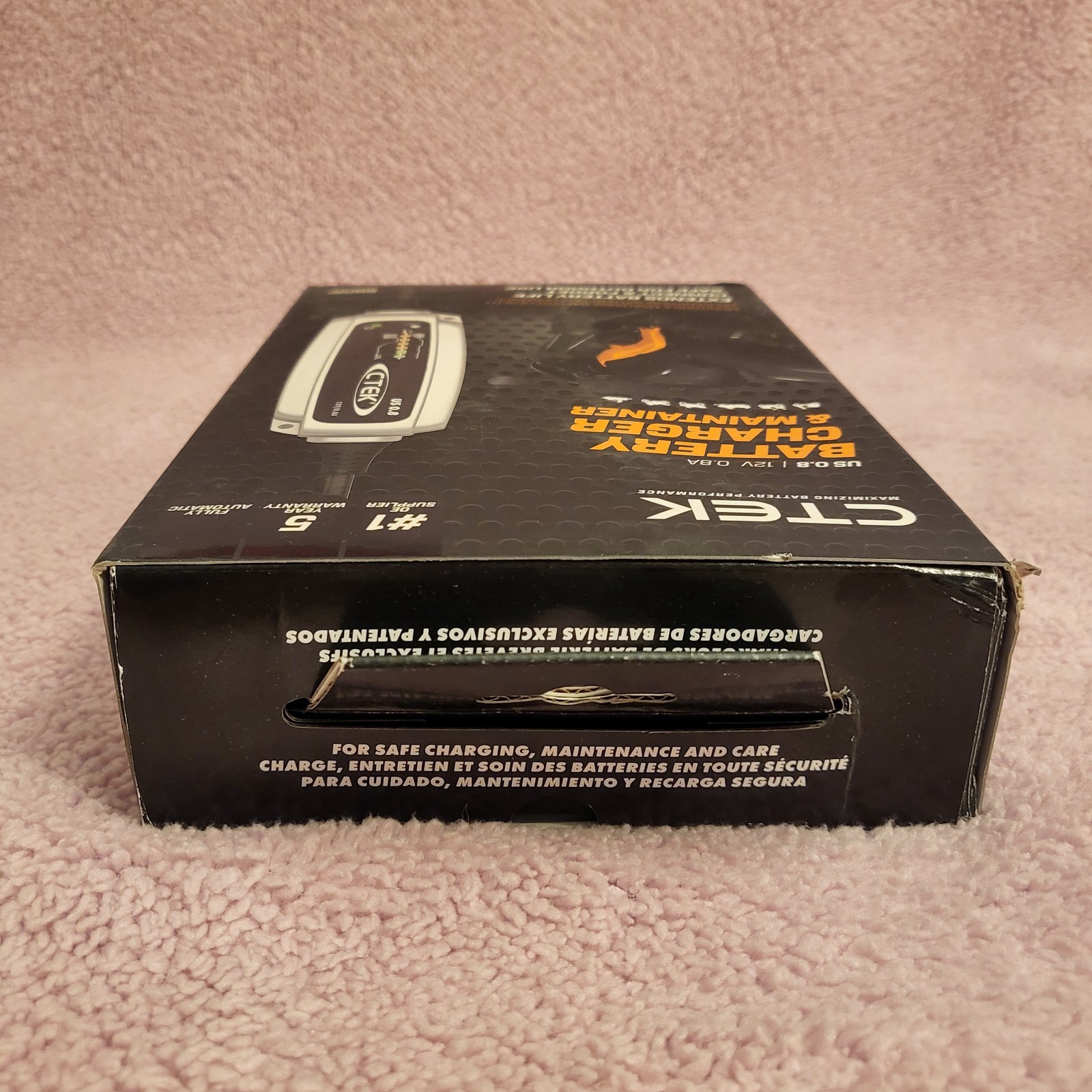 CTEK US 0.8 12 VOLT Battery Charger And Maintainer 0.8A