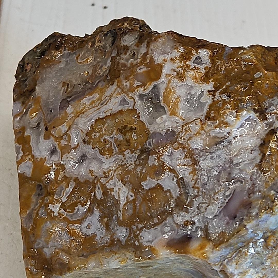 Royal blue agate rough. Spectacular blue colors, sharp banding 2LBS 4.7oz.