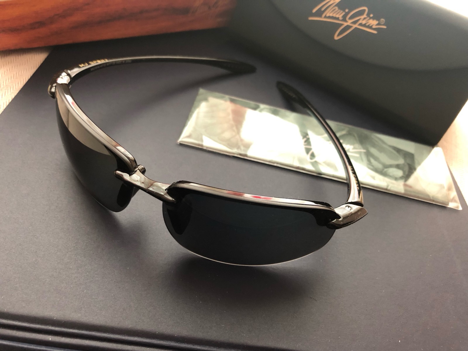 Maui Jim Sport Sunglasses 407-02 Ho'Okipa Black Wrap Frames with Black Lenses
