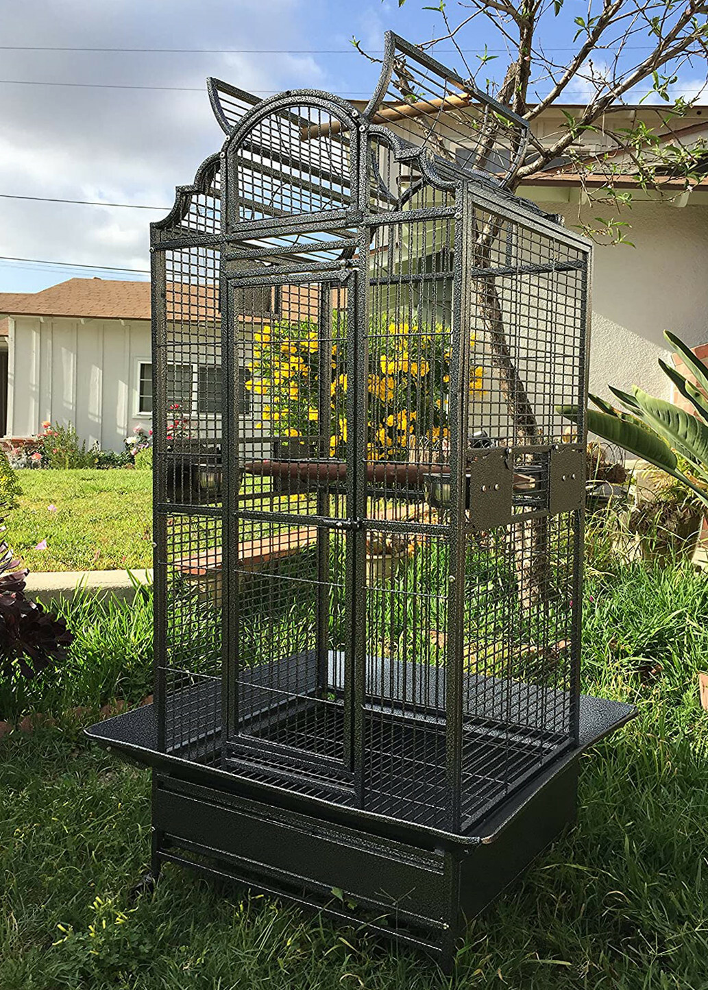Large Stylish Wrought Iron Open Dome Play-Top Parrot Macaw Cockatoos Bird Cage