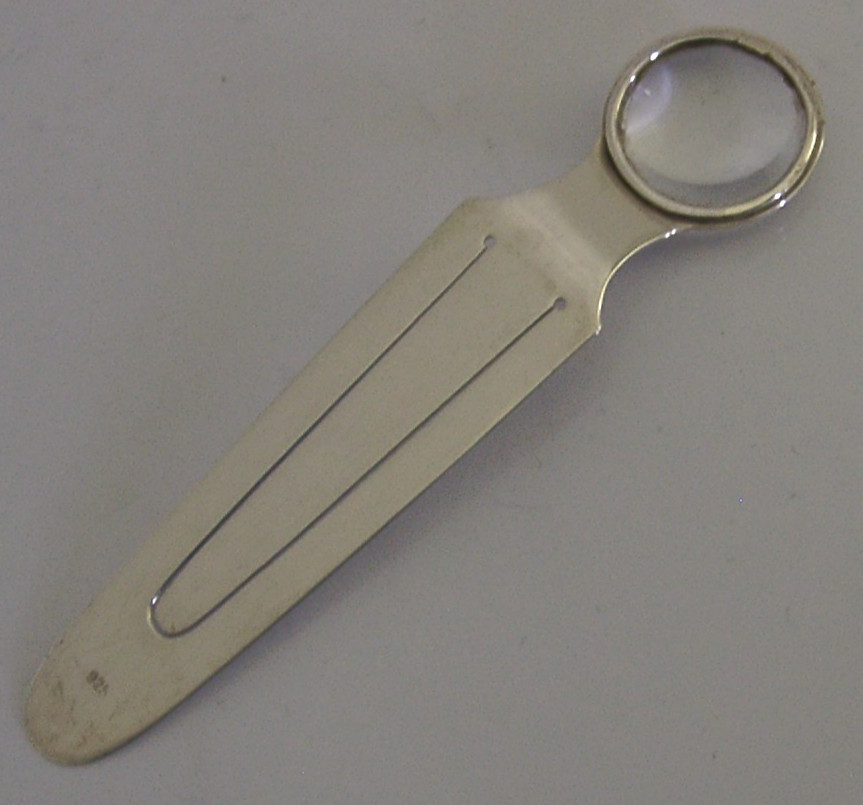 SUPERB STERLING SILVER MAGNIFYING GLASS BOOKMARK 2006 BOXED