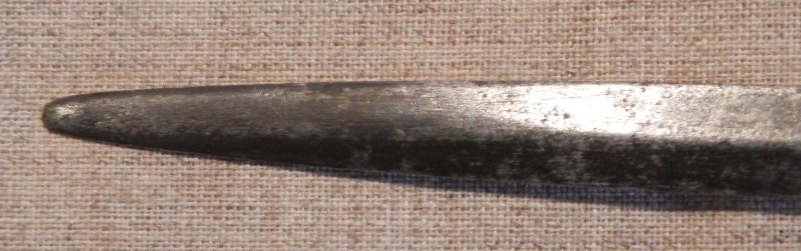 Épée d'officier de la gendarmerie française modèle 1816