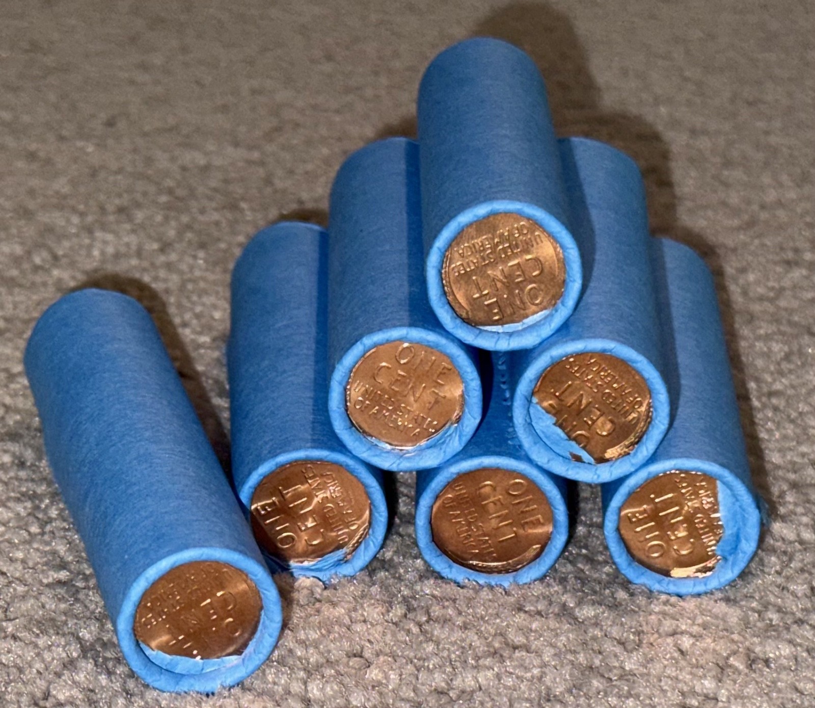 Blue wheat penny BU on end of unsearched circulated cents mixed dates mint marks