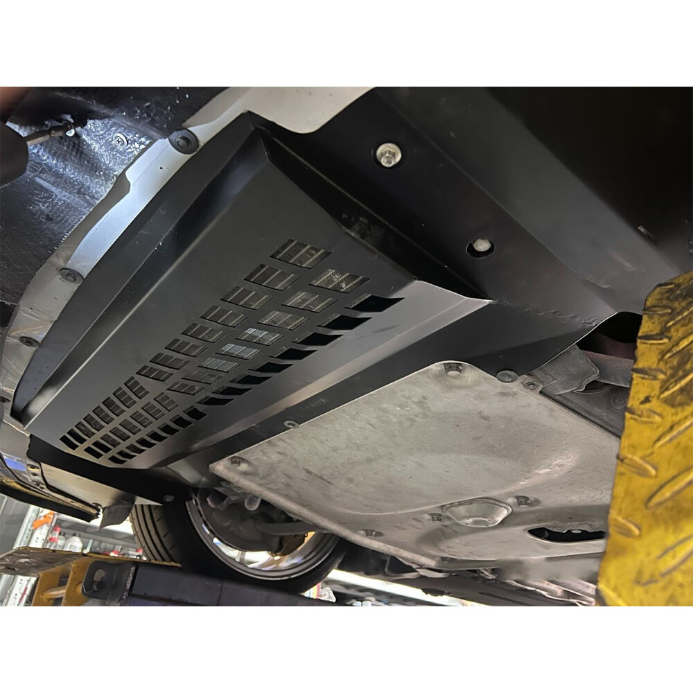 Oil Cooler Skid Plate Underhood Shield For BMW F80 F82 F87 M3 M4 M2C S55 KYOSTAR