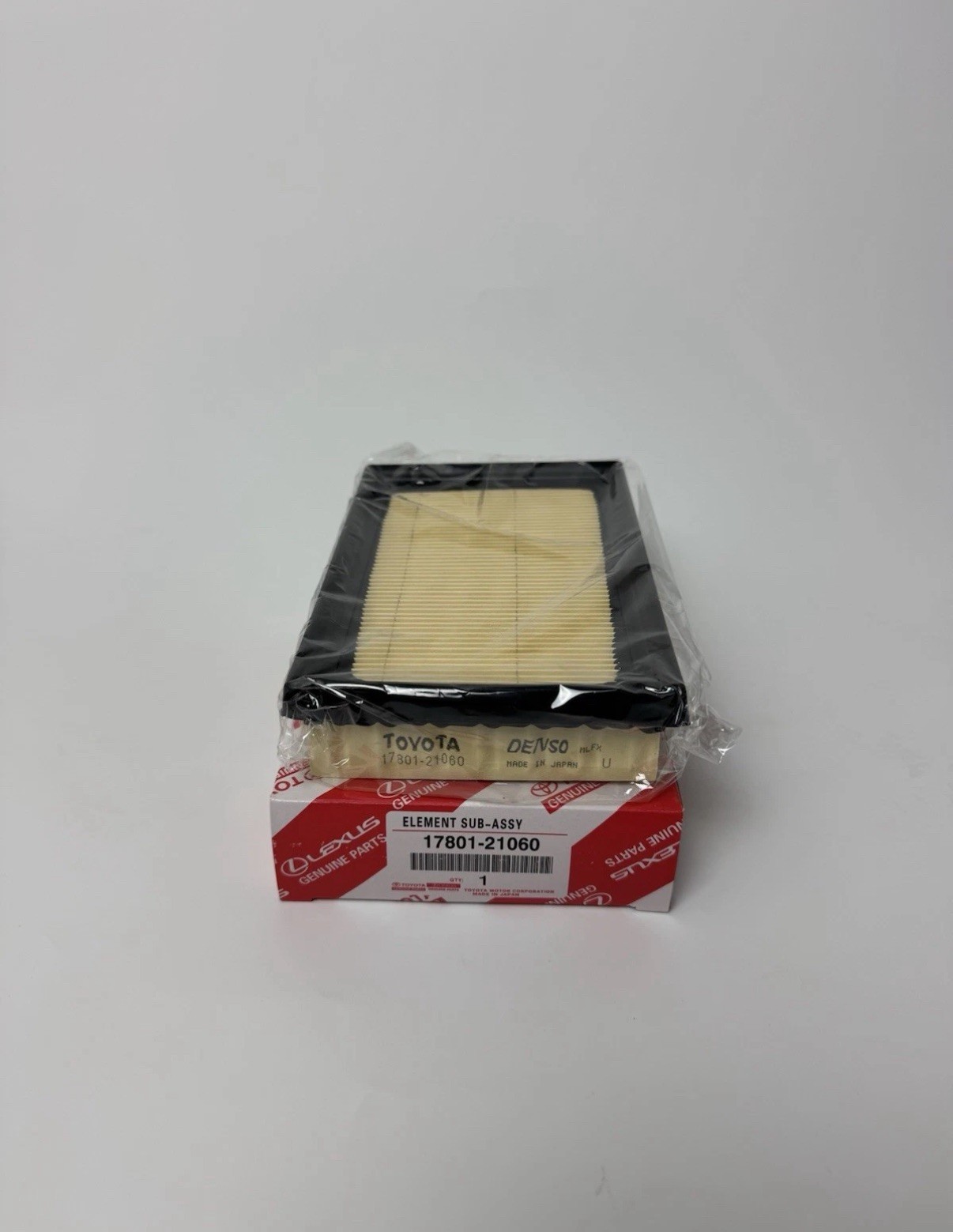 Air Filter For Toyota Corolla  2012-2025 / Prius / Prius C / New OEM 17801-21060