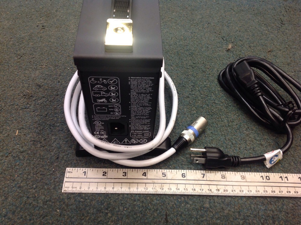 24 Volt 8 Amp battery Charger Power Wheelchair Jazzy pride scooter mobility