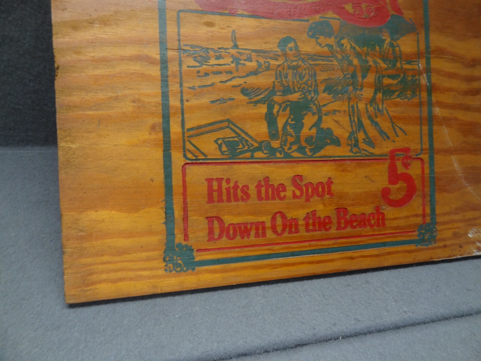 Pepsi-Cola 16" Hits The Spot Down On The Beach Wood Wooden Sign Crate Side VTG