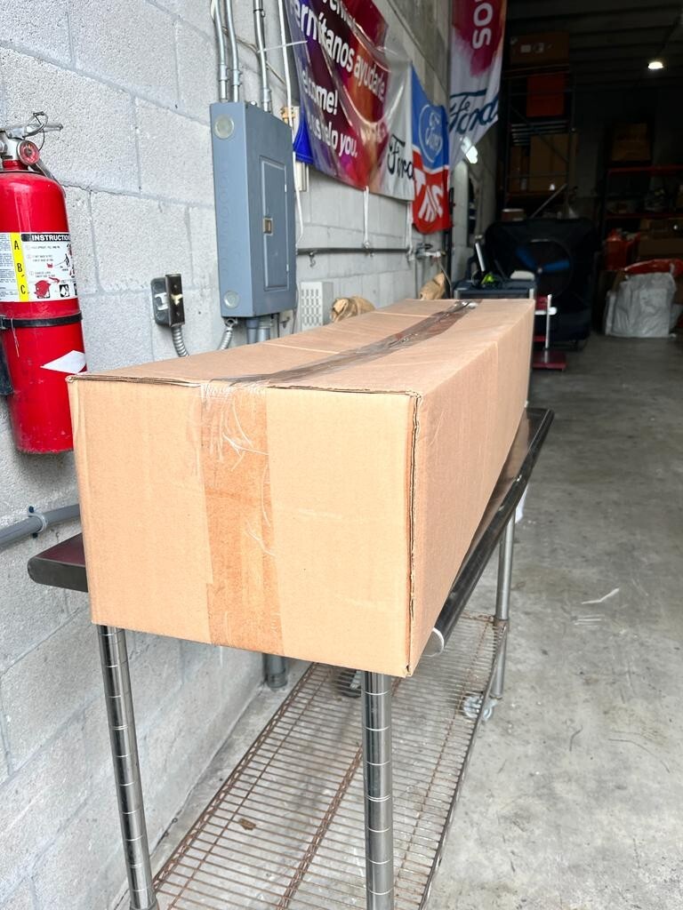 New Genuine Ford Steering Gear part#E5BZ-3504-AM