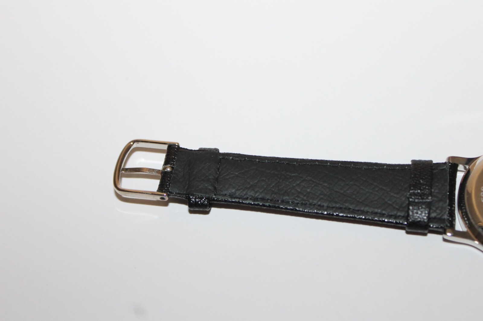 Seneca Niagara Casino Watch W/Black Band-Unisex-Never Worn-Needs Battery