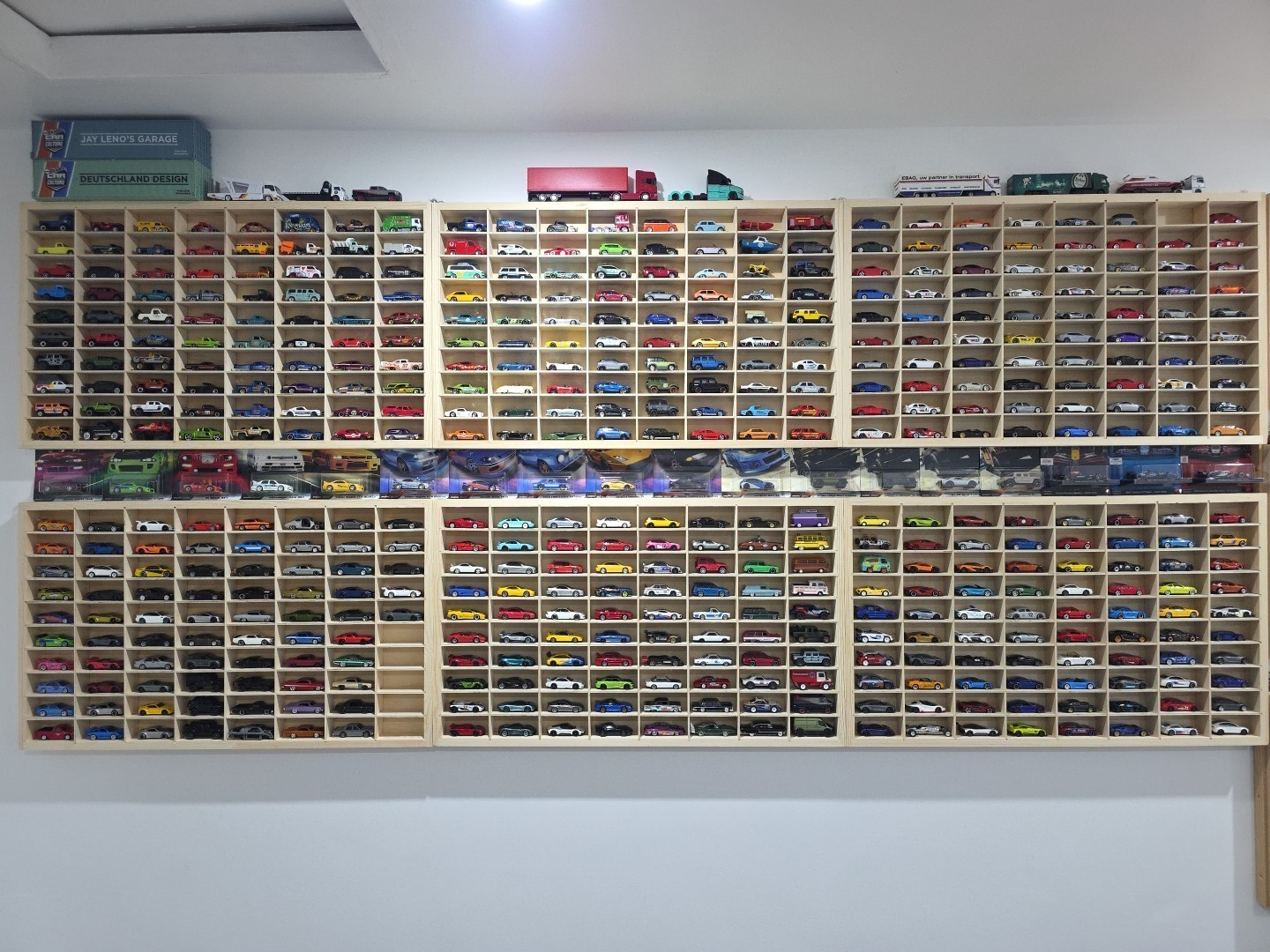 80 Grids for Hot Wheels 1:64 Diecast Car Matchbox Wood Display Shelf Storage