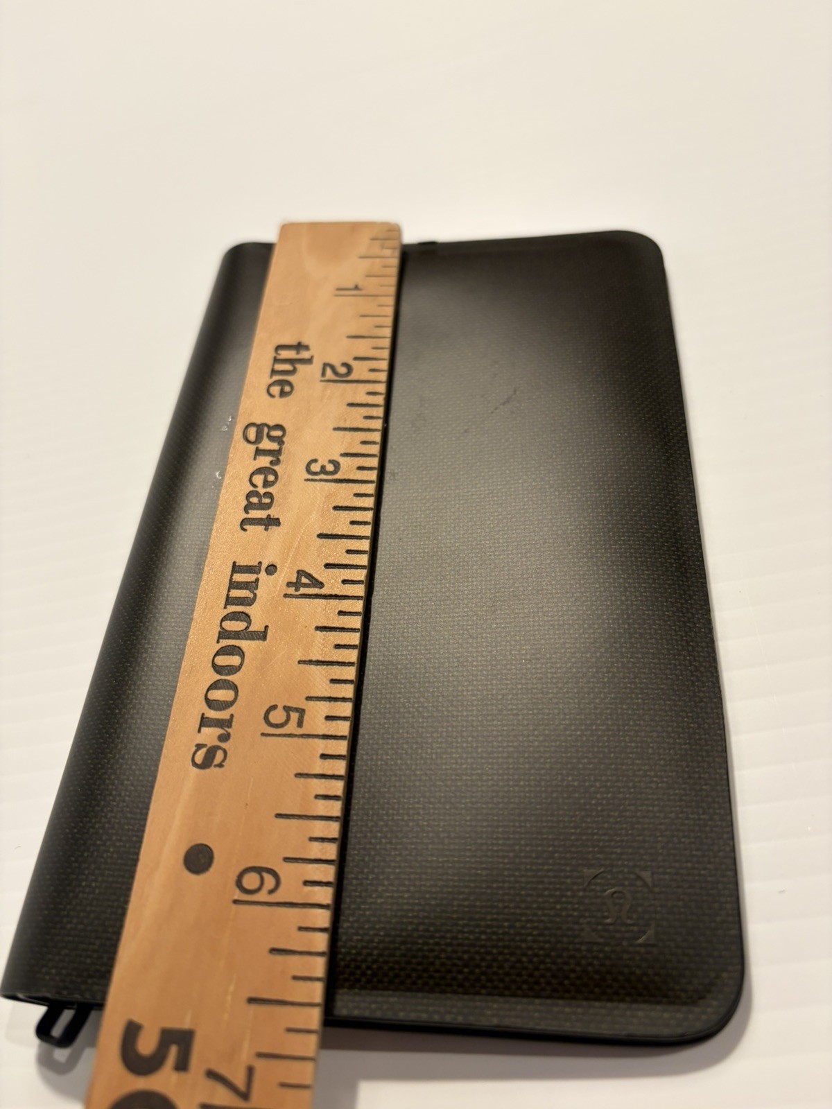 Lululemon Wallet More Miles Passport Bifold Olive Green Spring Break