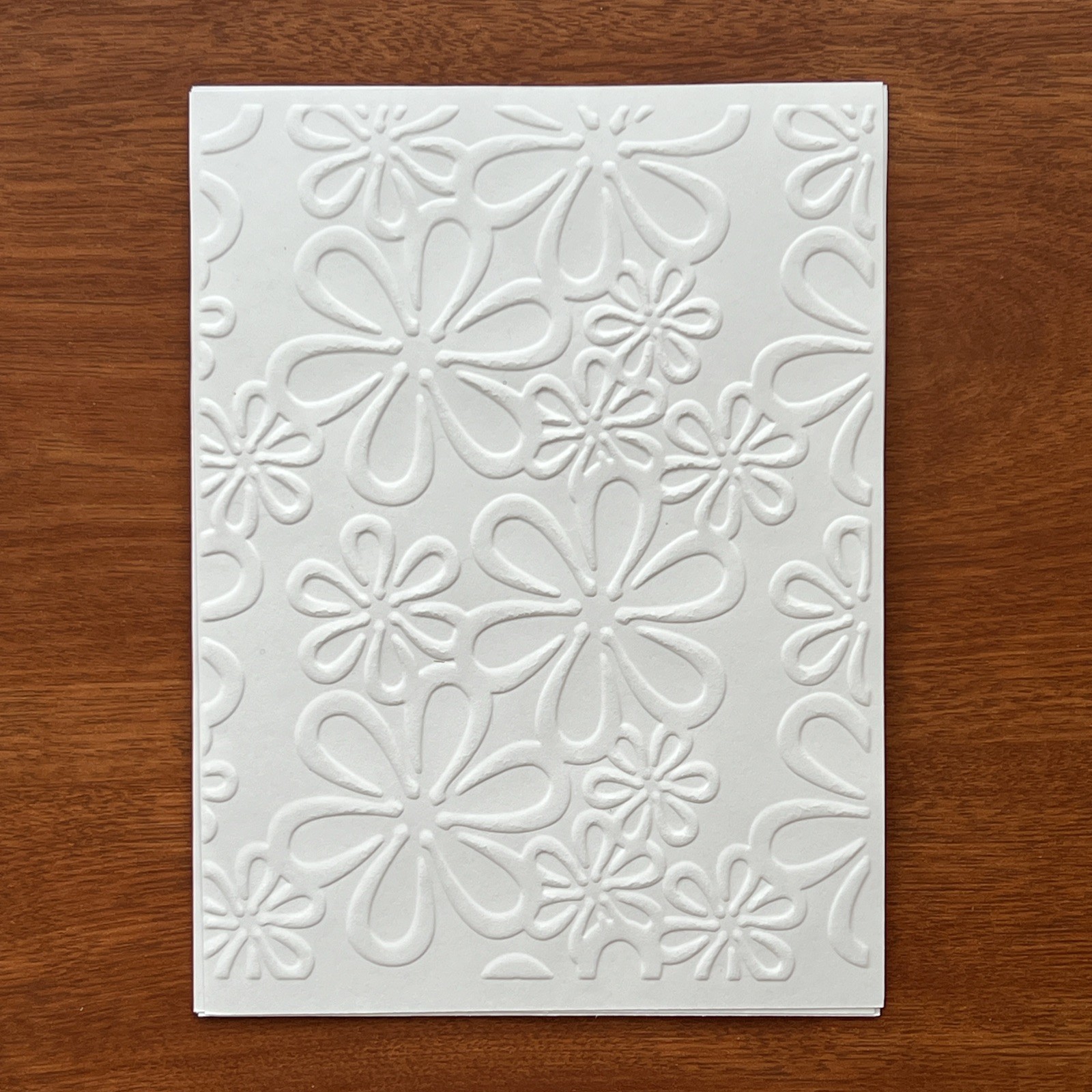 50 Pcs White Embossed Floral/Botanical Cardstock , Card Toppers, Junk Journal
