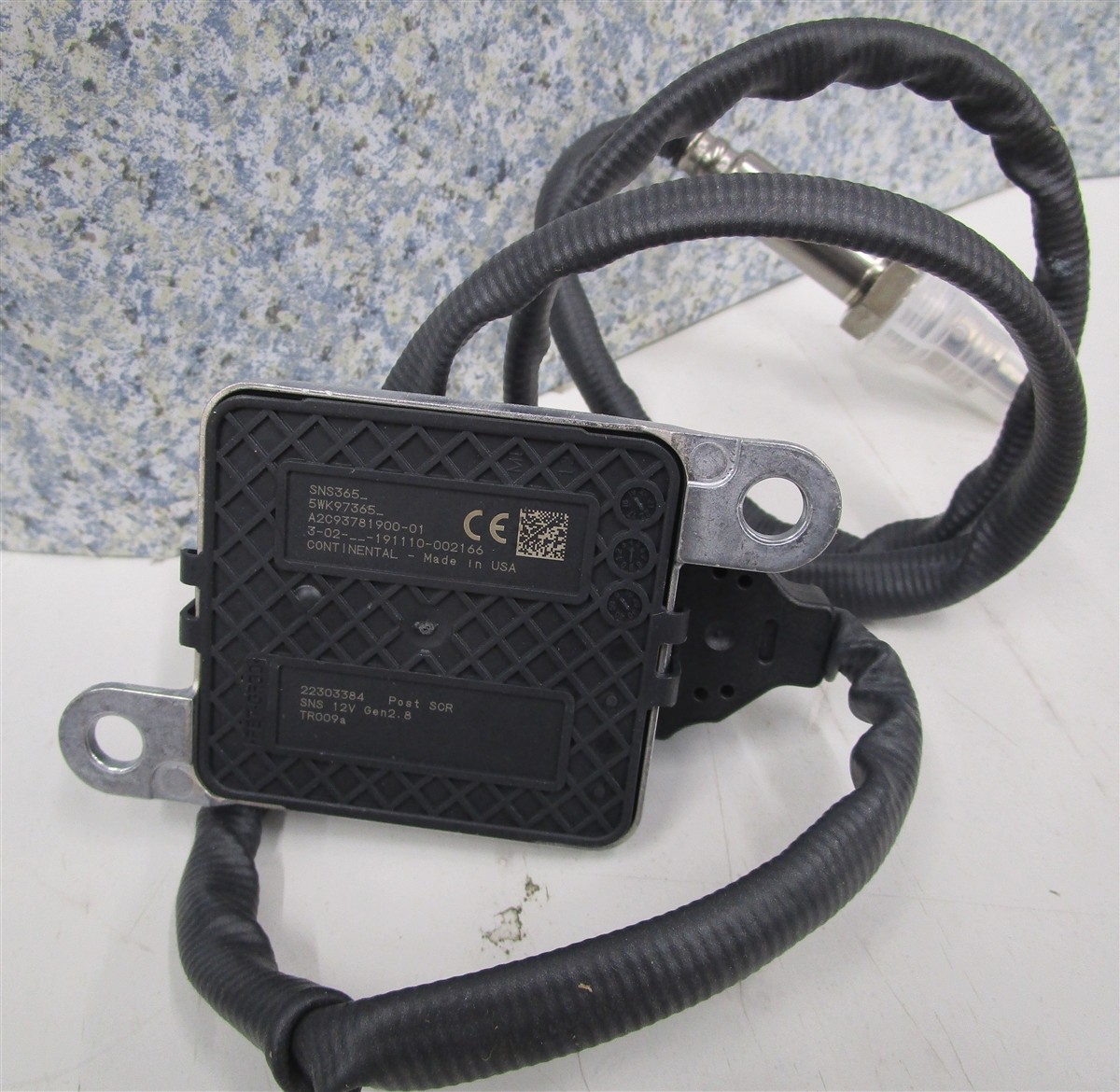 VOLVO 22303384 NOx Sensor GENUINE OEM NEW