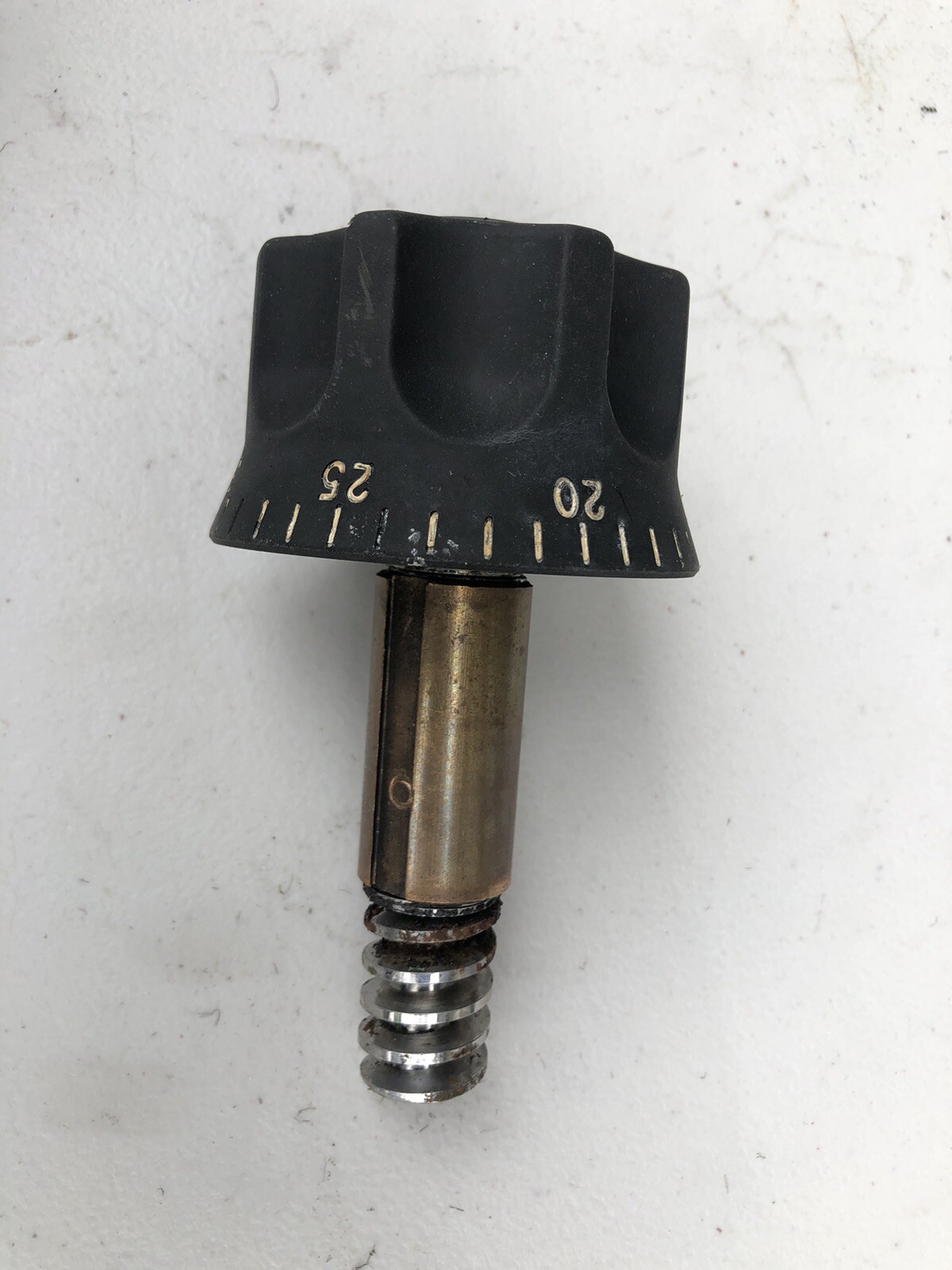 Berkel Slicer Model 818 P/N 4675-00336 & 3875-00151 Worm Index & Knob