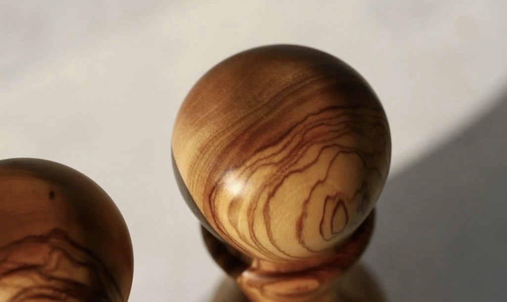 Olive Wood Salt And Pepper Mills Set 5.5in (New)