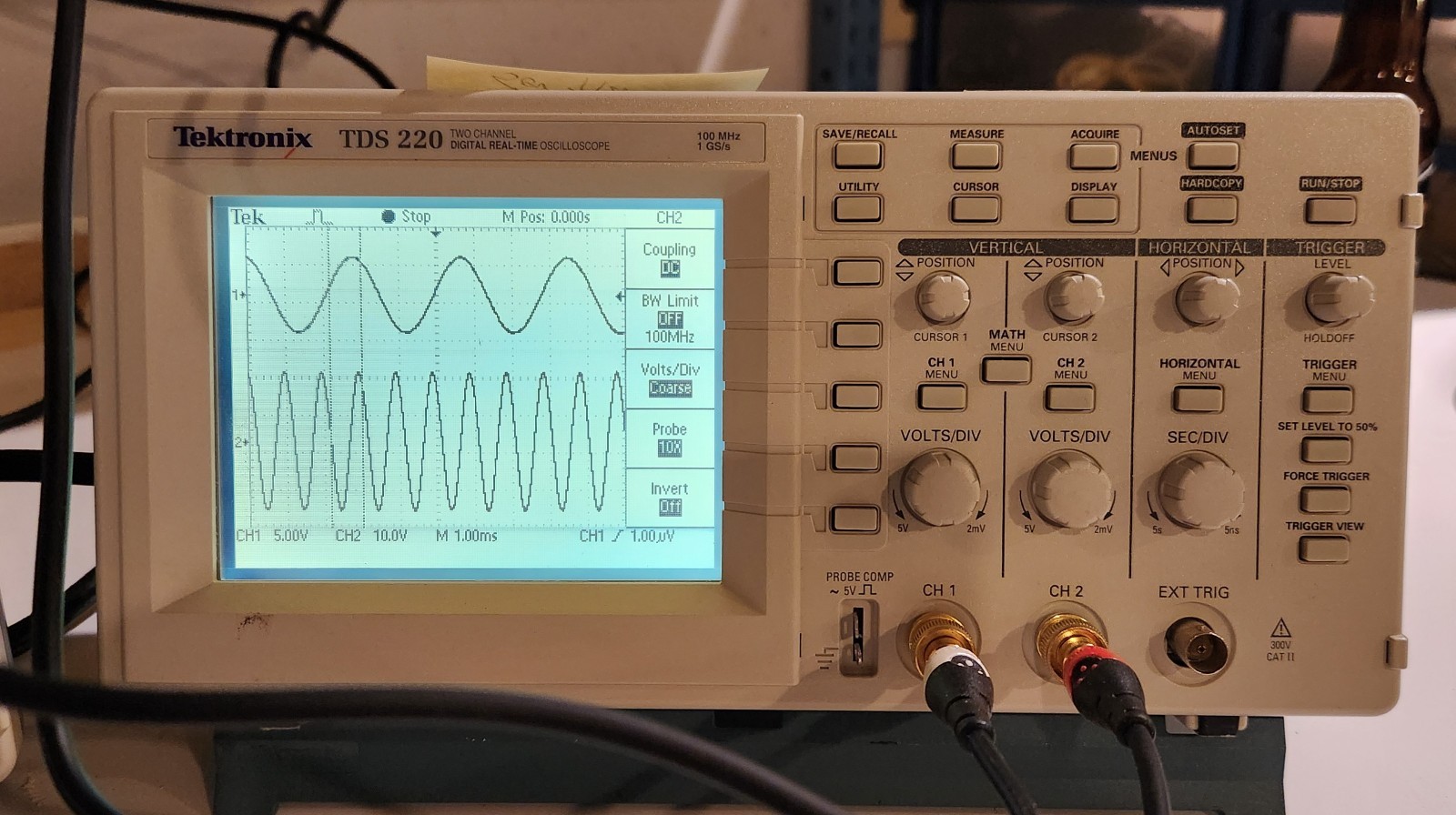 Tektronix TDS 220 Two Channel Digital Real Time Oscilloscope w/ TDS2CM