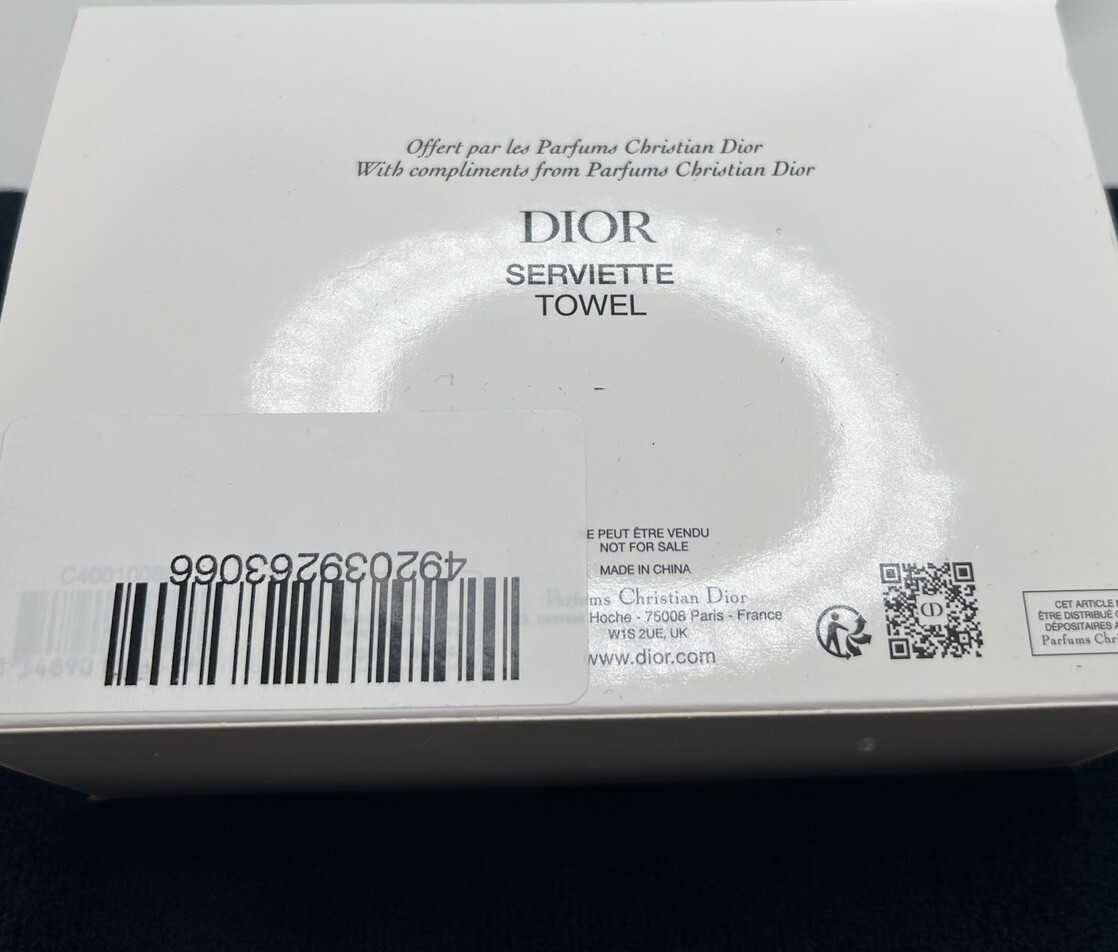 Dior Beaute Sauvage Dark Navy Blue Face Towel NIB 12”✖️24”