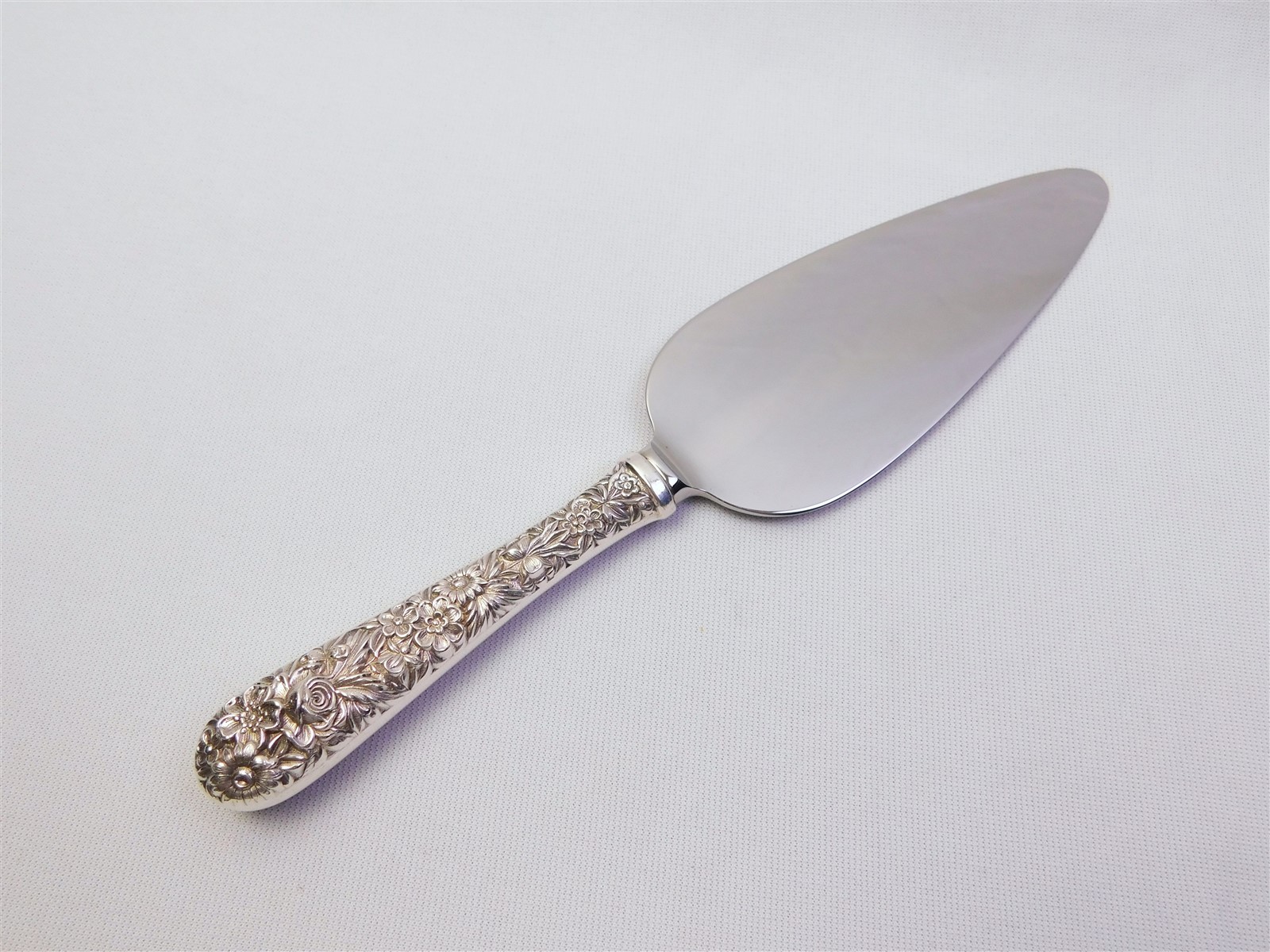 Vtg S. Kirk & Son Stieff Rose Sterling Silver Handles Cake Serving Set