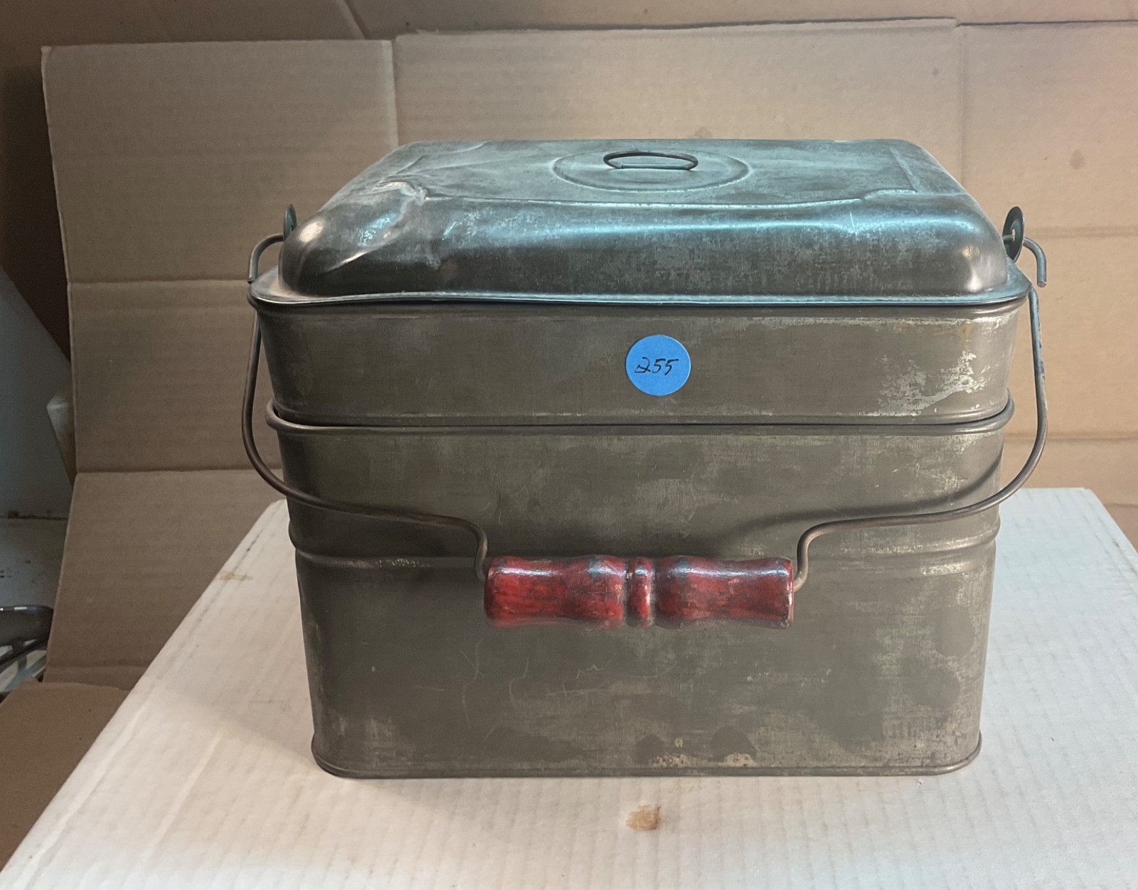 #255 TINWARE MINERS RAILROAD LUNCH PAIL DINNER BOX 3 PCS 7 1/2" TALL