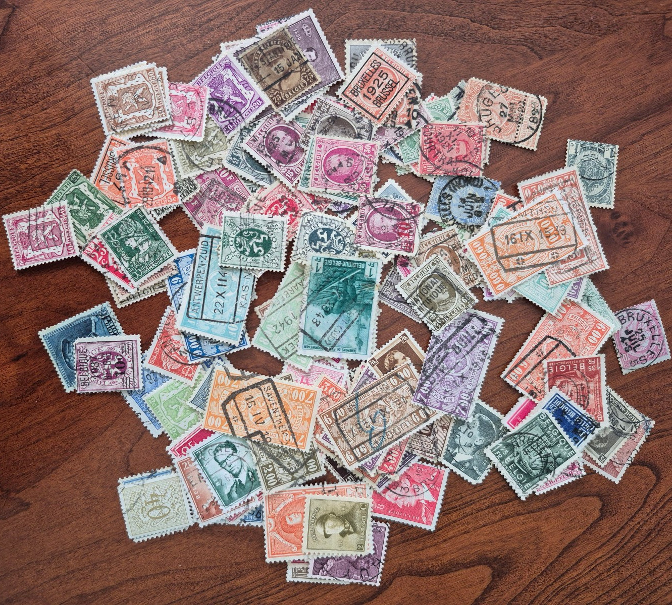 Lot of 130+ different stamps from Belgium; late 1800's to 1960's