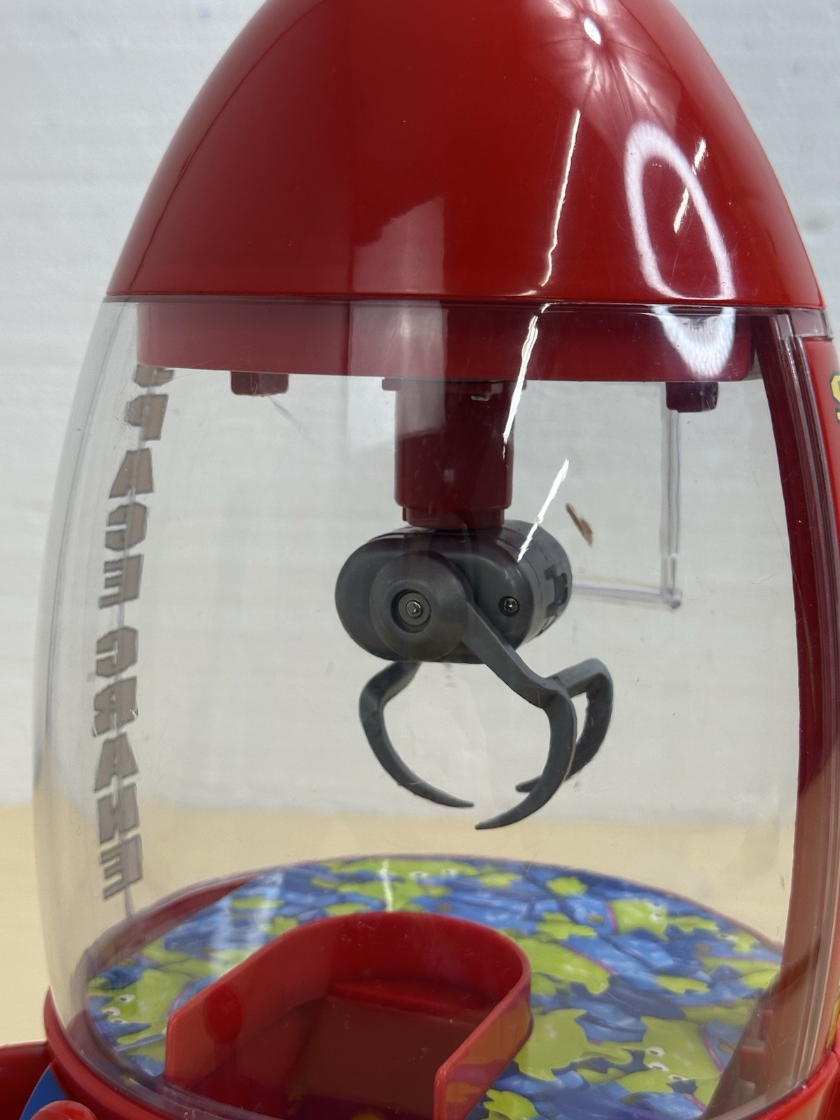 Disney Pixar Toy Story Pizza Planet Space Crane Claw Machine with Aliens Works!