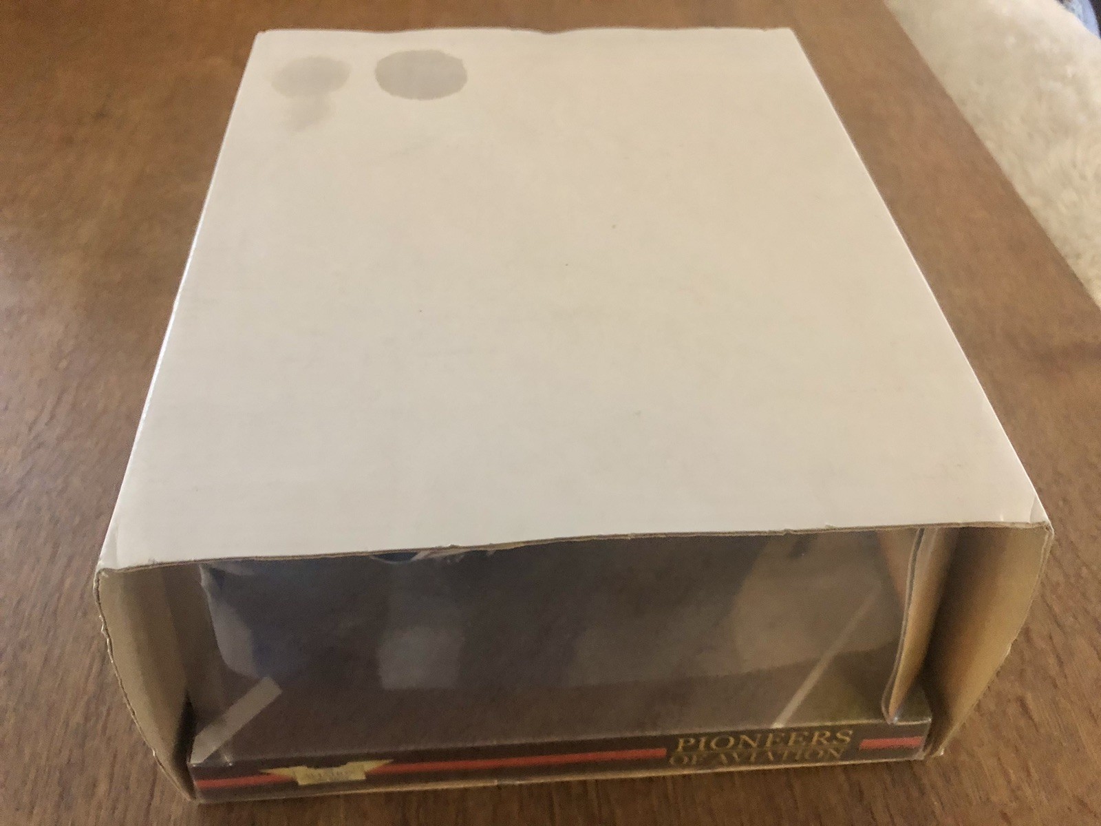 Corgi AA34207 Boeing-Vertol BV-234L Chinook British Airways Helicopters 1982