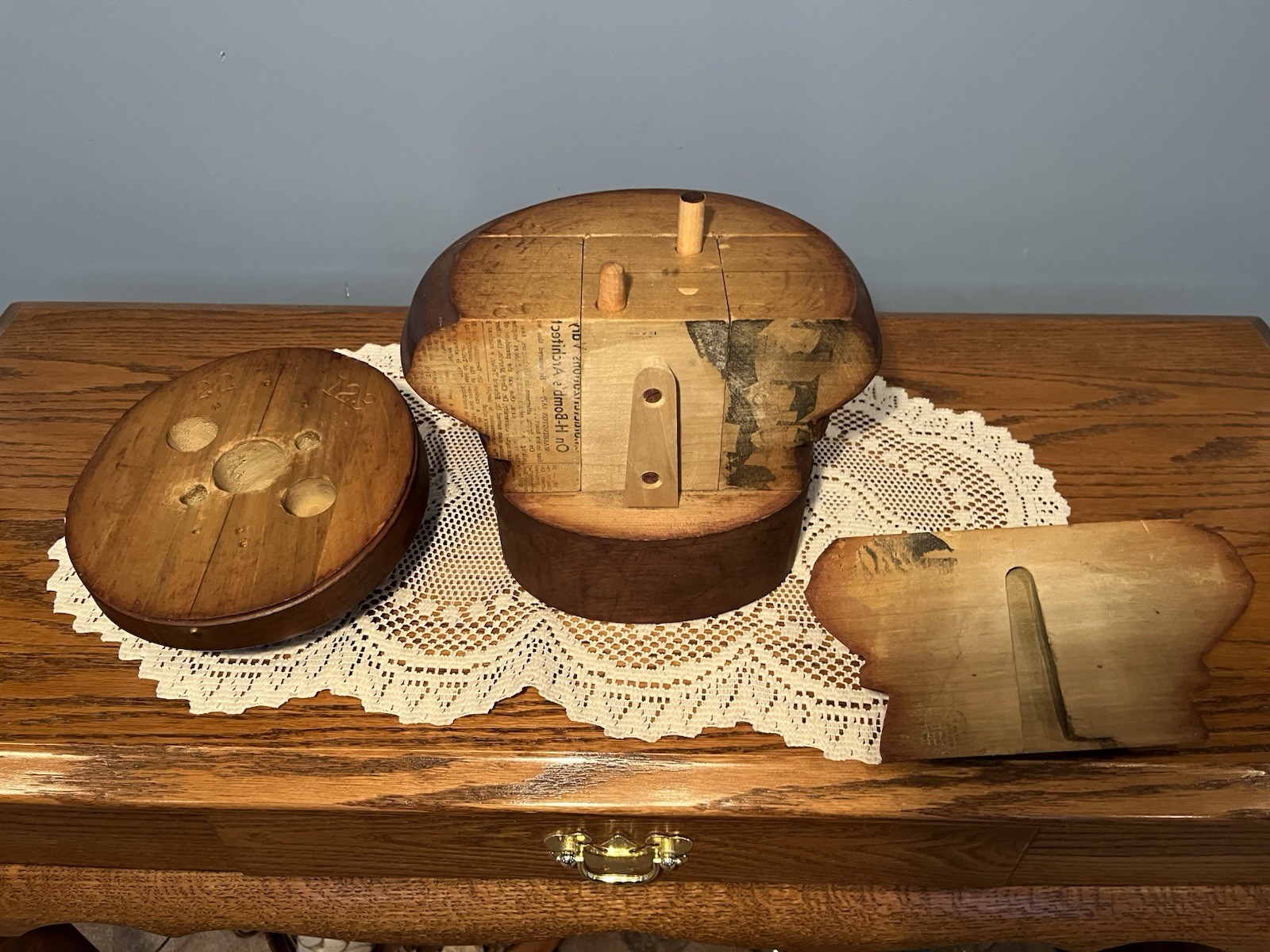 Antique Multi-Piece Wood Millinery Puzzle-Form Hat Block/Mold