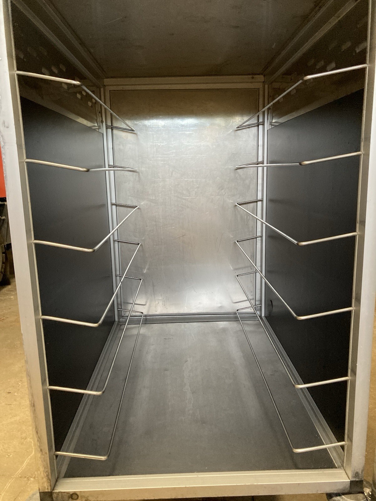 Hupfer 12 Tray Hospital Grade Delivery Cart. And Very Good Shape./Stainless .￼￼