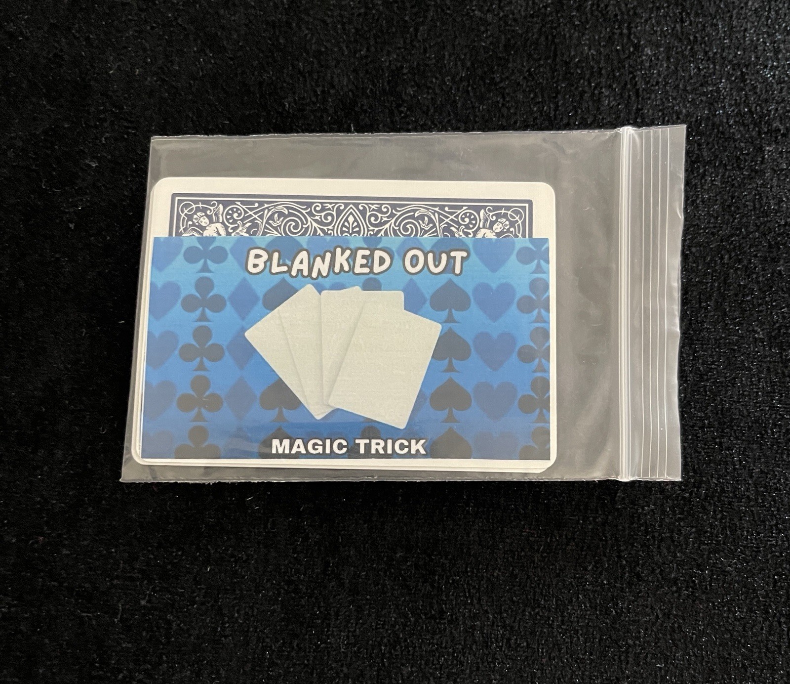 Blanked Out – Blue Make 4 Playing Cards Turn Into 4 Blank Cards -New Magic Trick