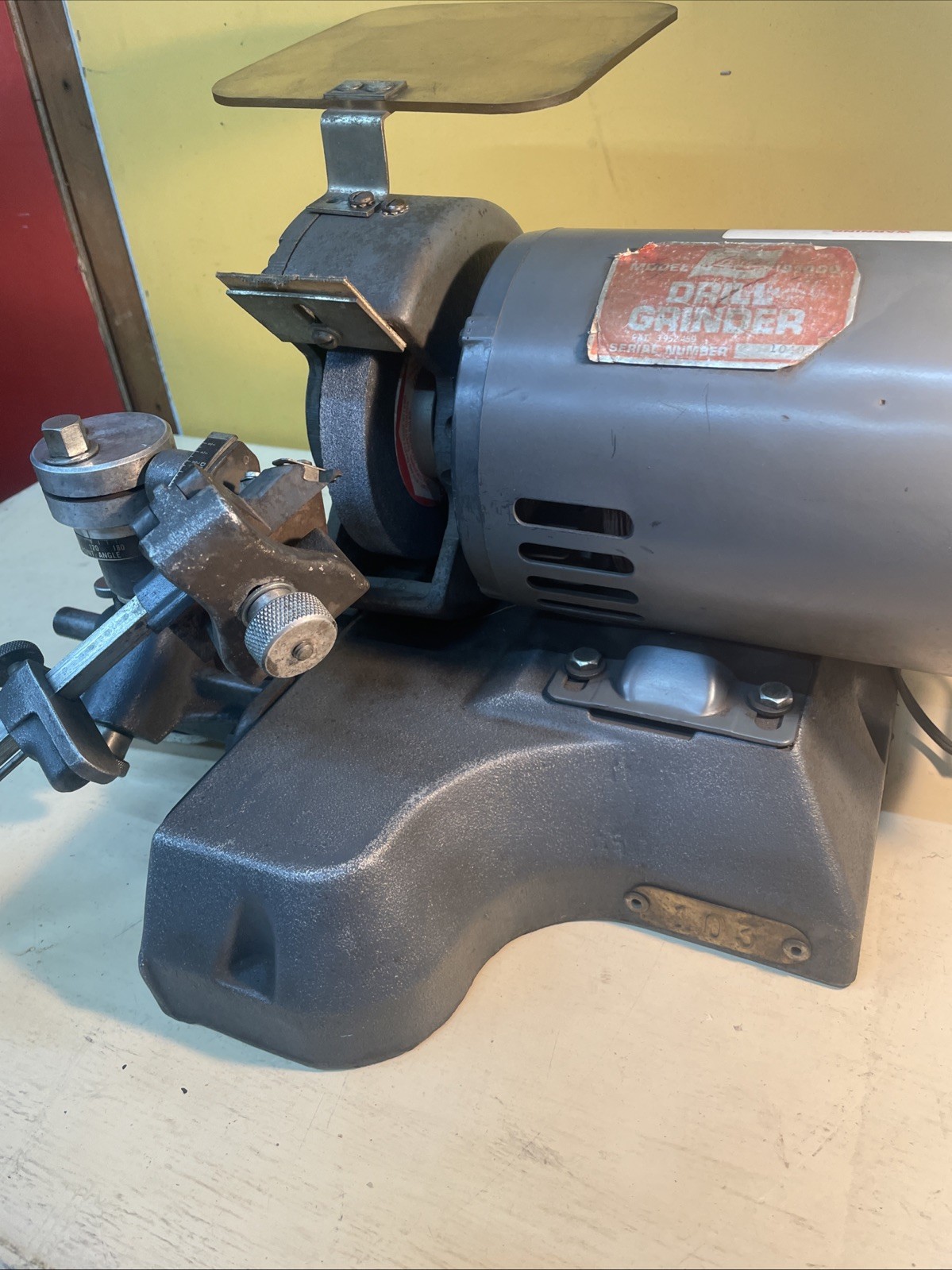 Drill Bit Sharpener Lisle 91000 Drill Grinder AO Smith 115V 1/8 To 1-1/4” 60-180